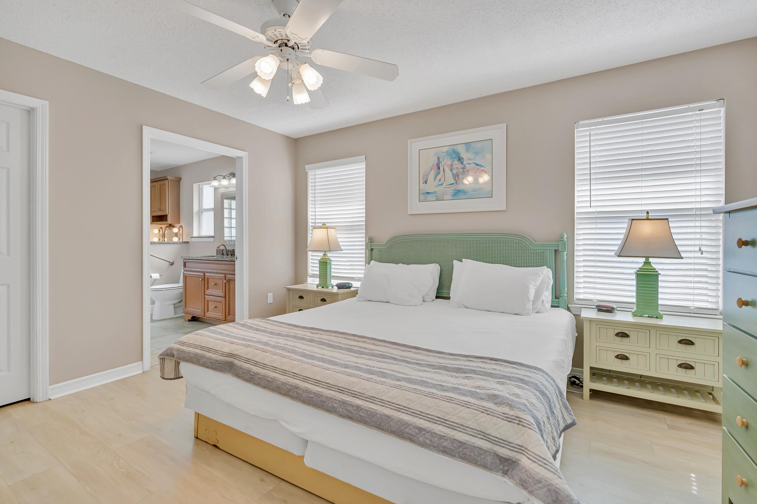 MARAVILLA COTTAGES - Residential