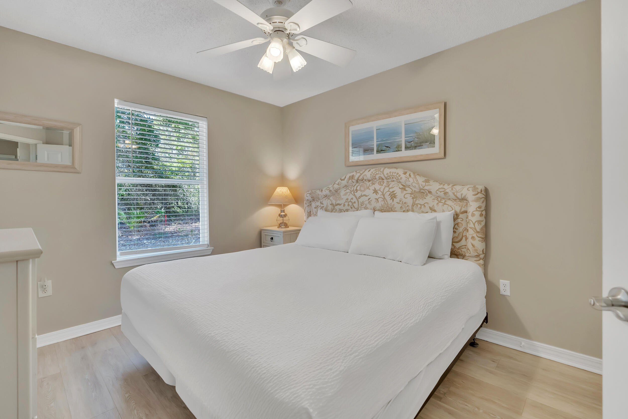 MARAVILLA COTTAGES - Residential