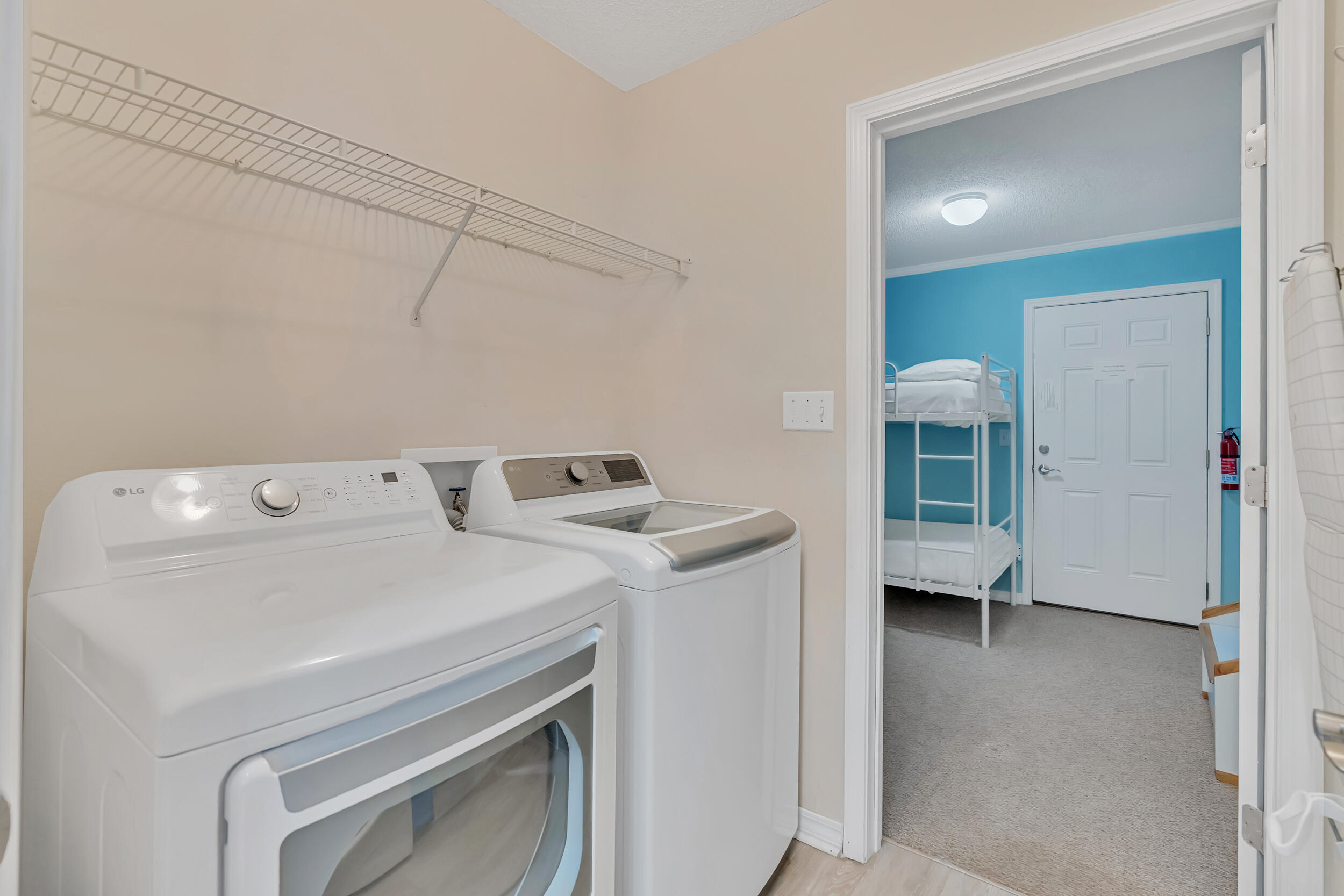 MARAVILLA COTTAGES - Residential