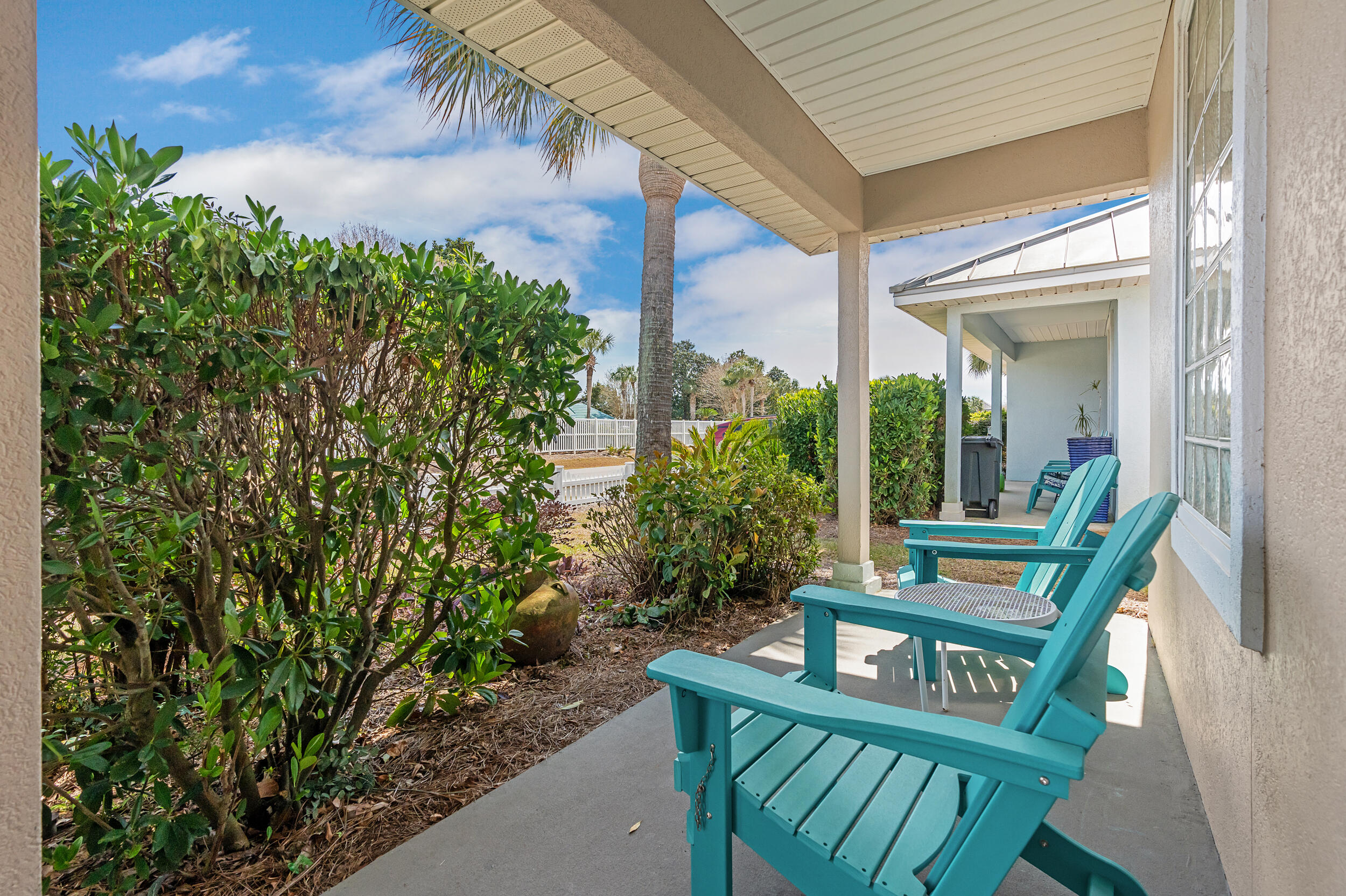 MARAVILLA COTTAGES - Residential