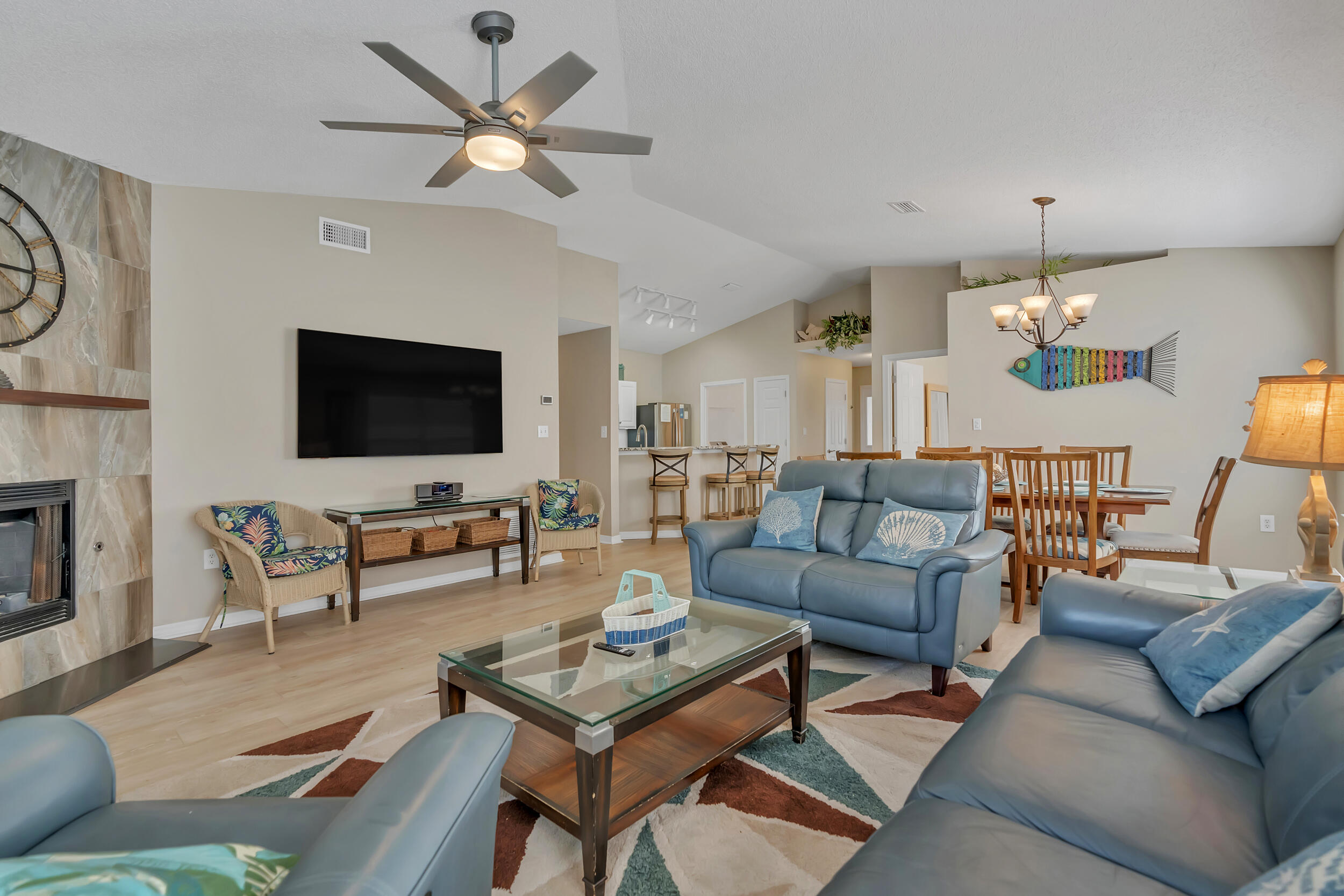 MARAVILLA COTTAGES - Residential