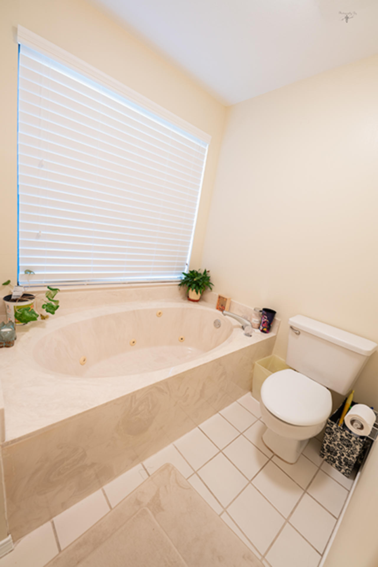 KELL-AIRE GARDENS - Residential