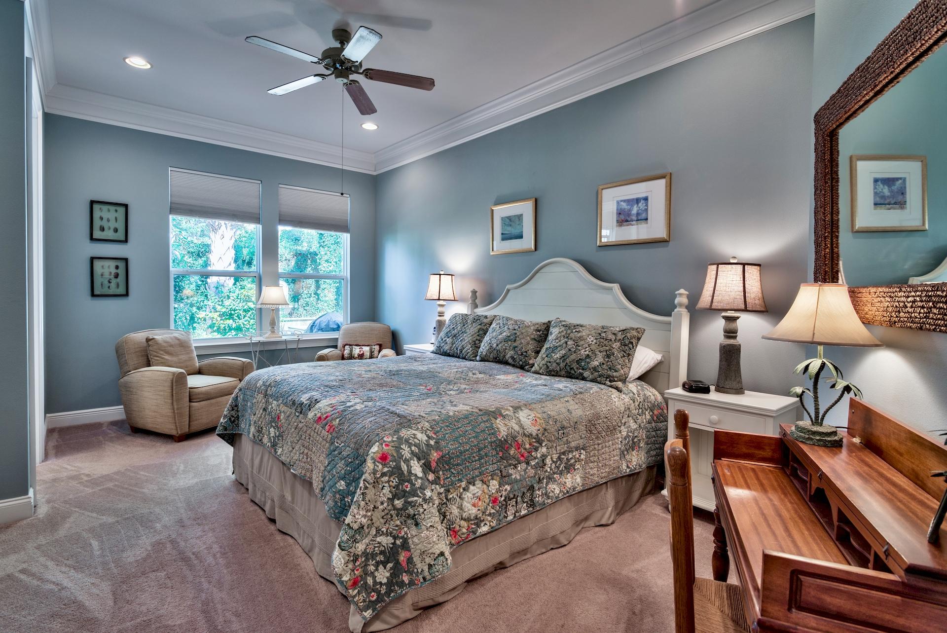 FAIRWAY VILLAS - Residential