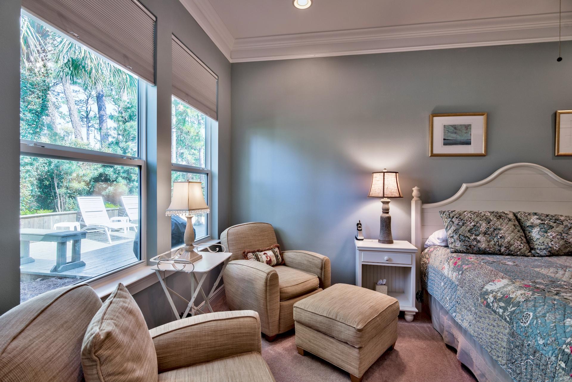 FAIRWAY VILLAS - Residential
