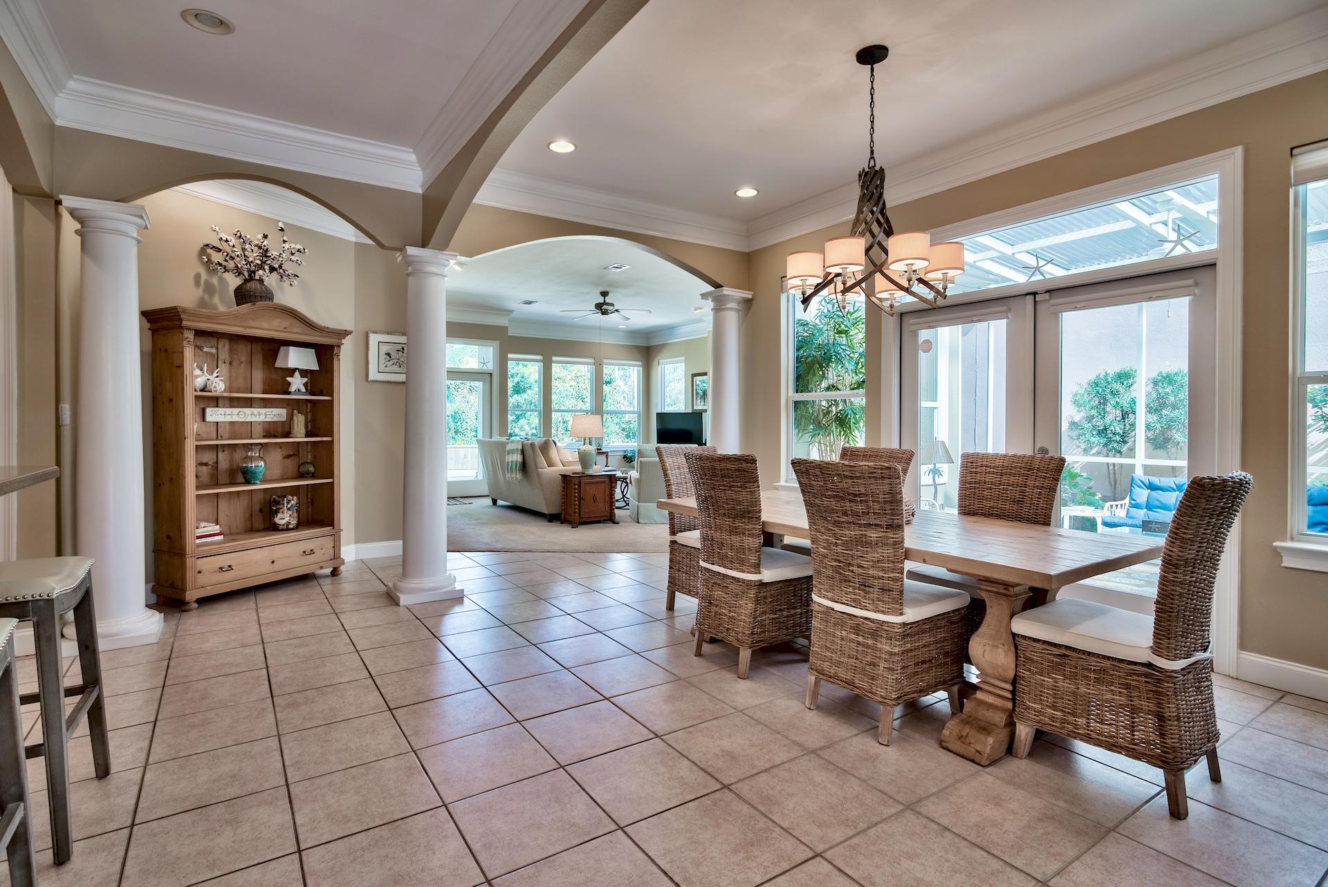 FAIRWAY VILLAS - Residential