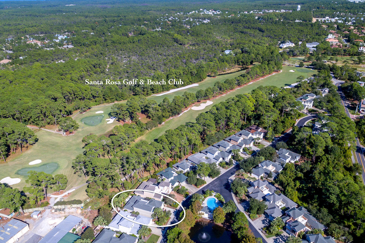 FAIRWAY VILLAS - Residential