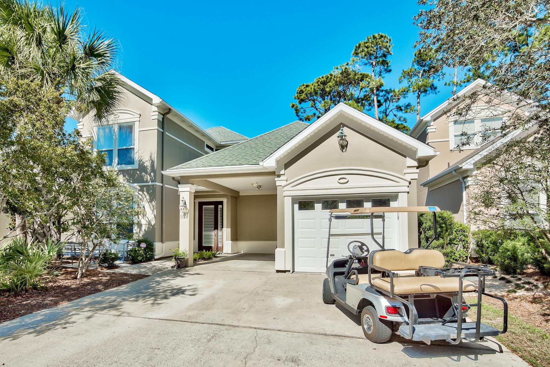 FAIRWAY VILLAS - Residential