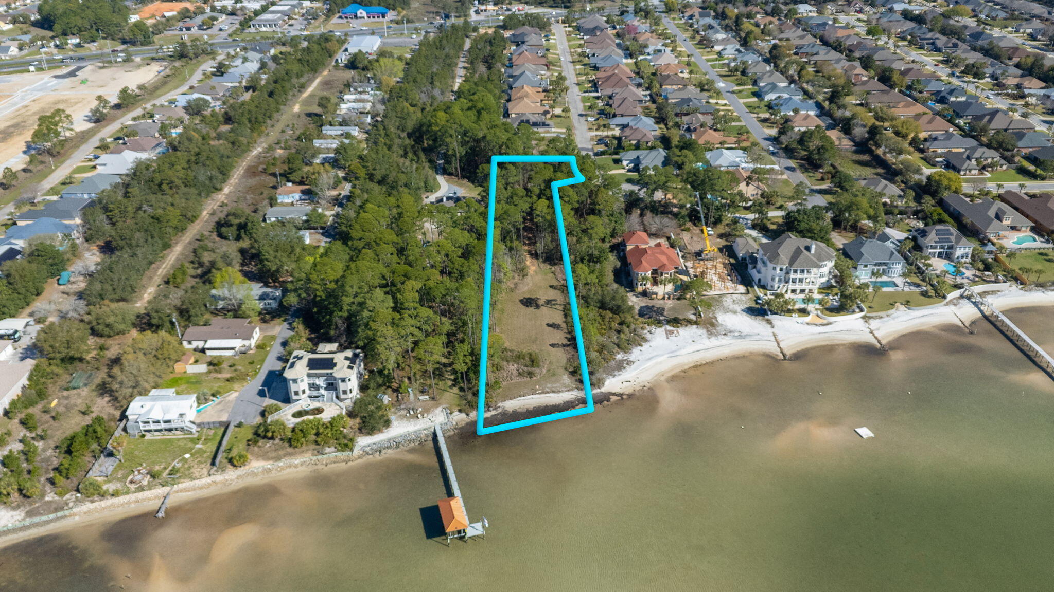 LA FONTAINE PHASE 1 - Land