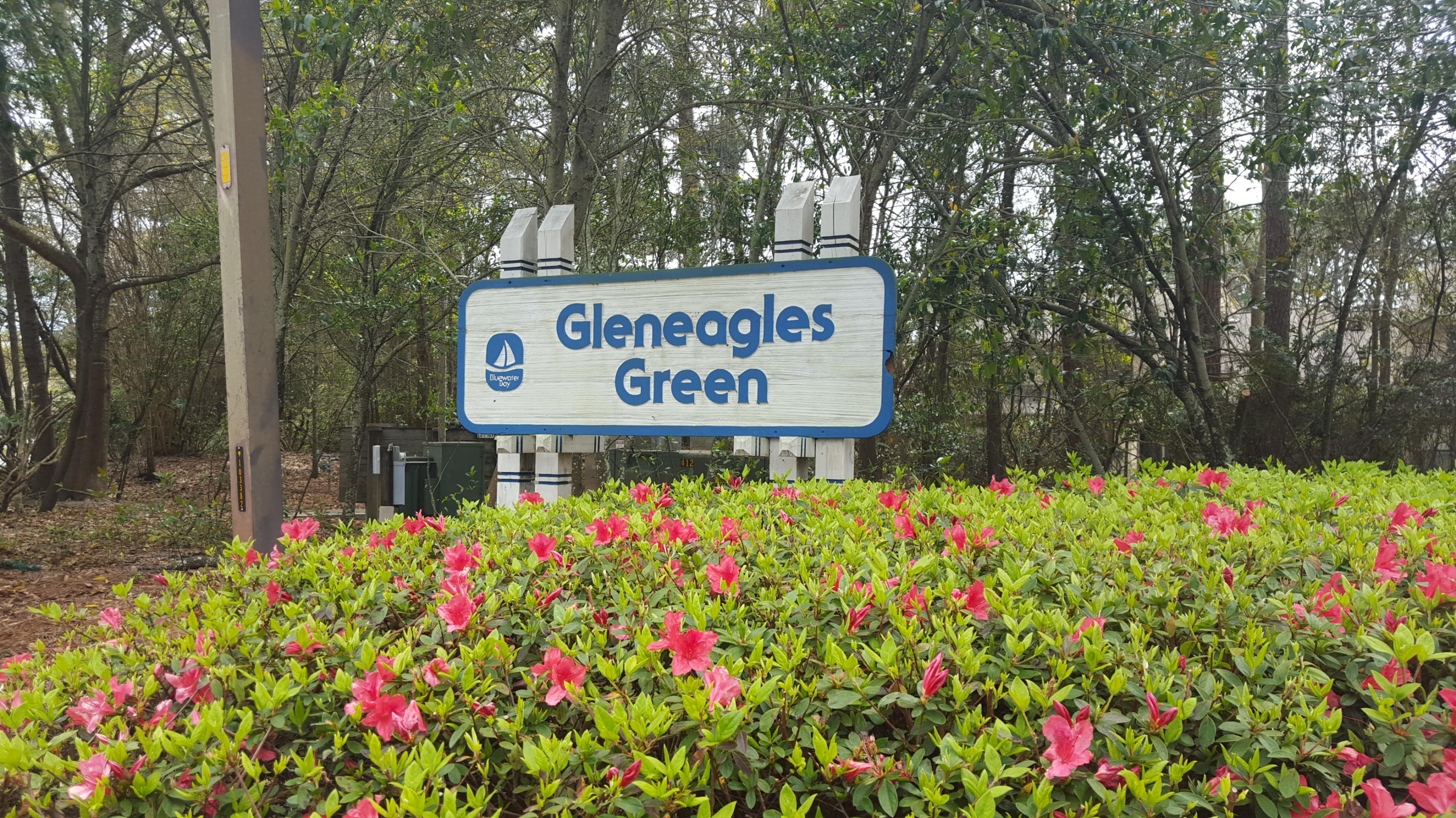 OAKMONT PLACE - Residential