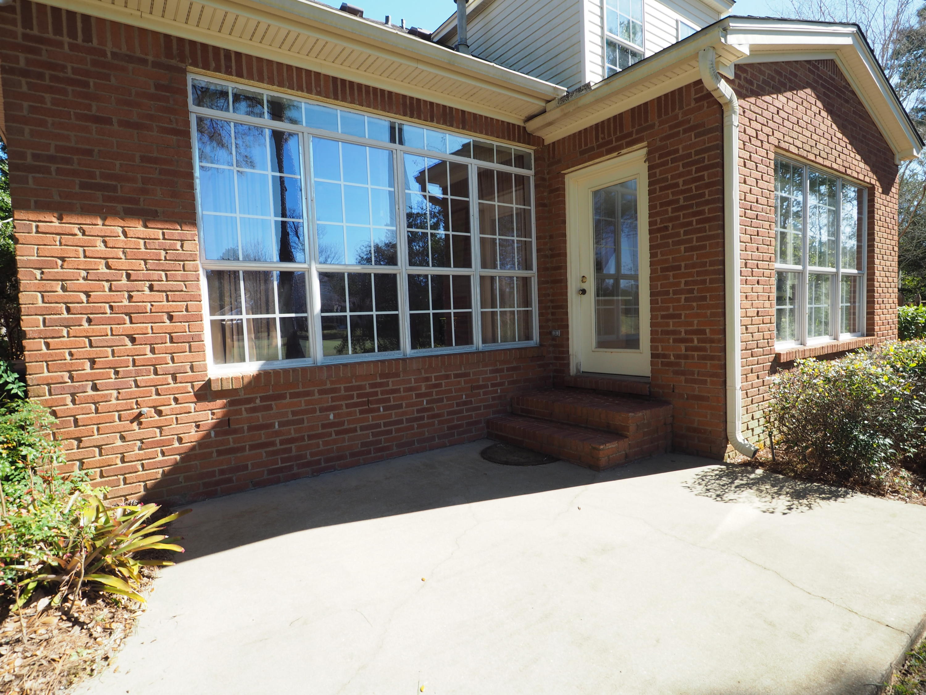 OAKMONT PLACE - Residential