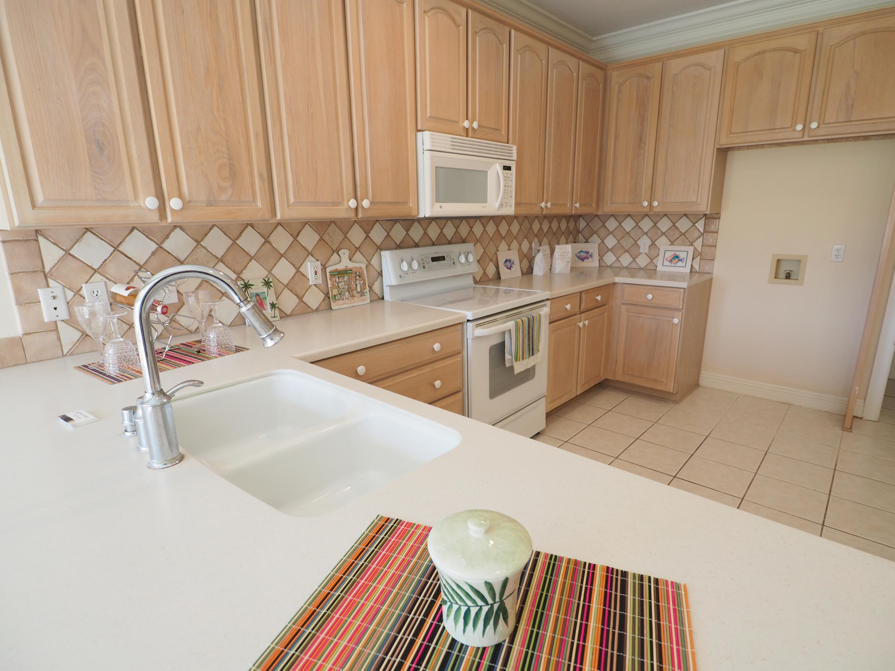 OAKMONT PLACE - Residential