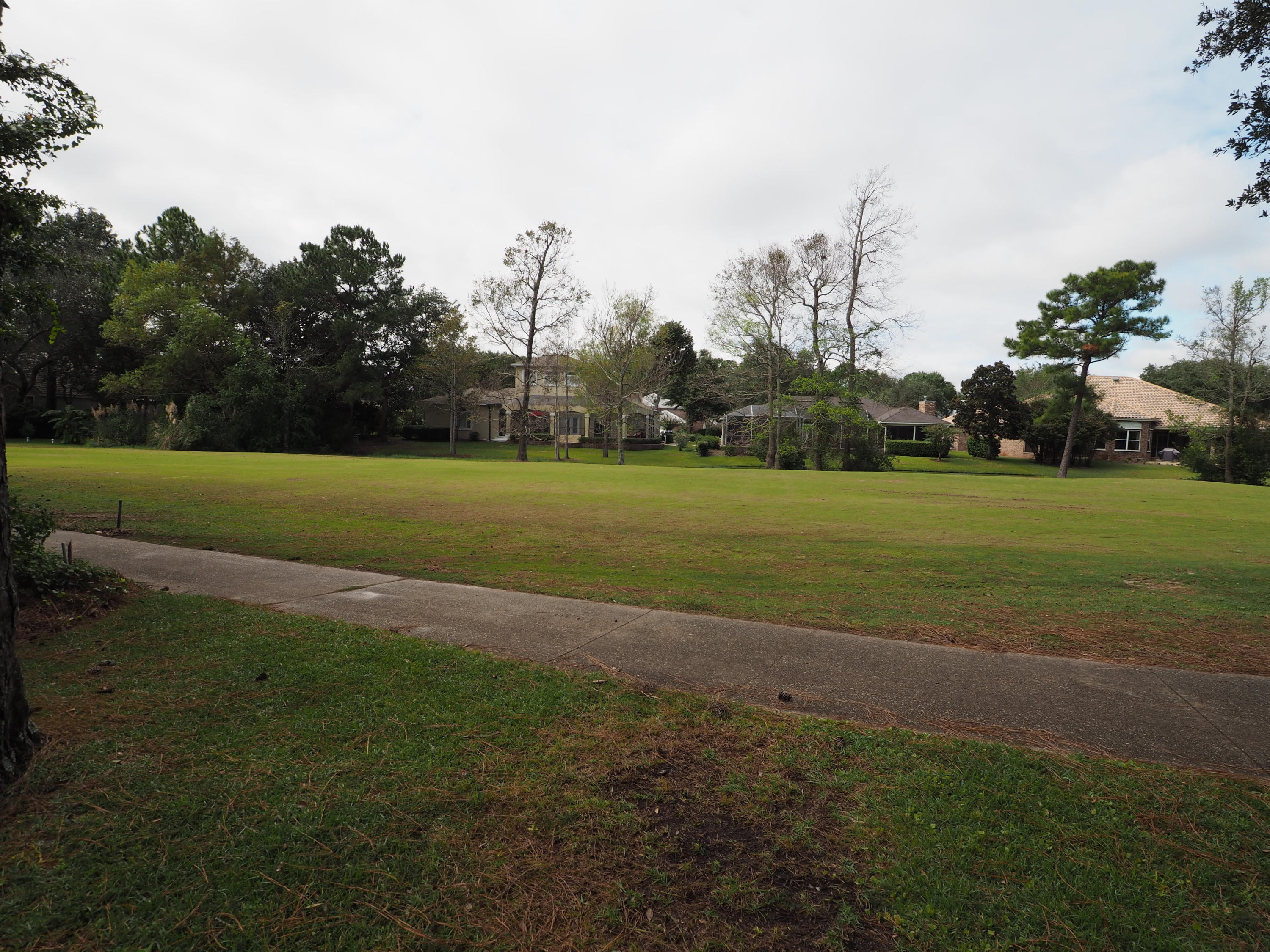 OAKMONT PLACE - Residential