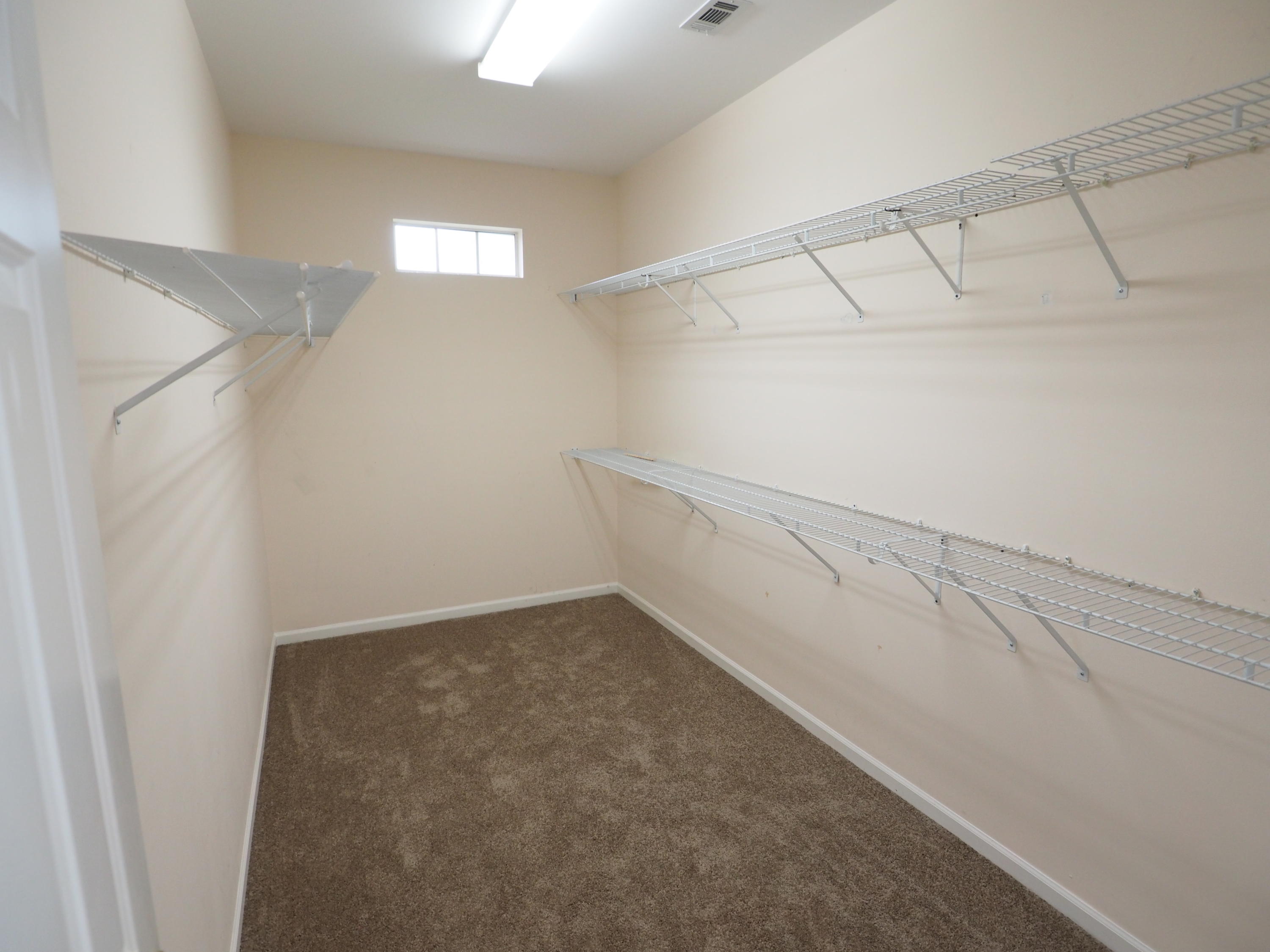 OAKMONT PLACE - Residential