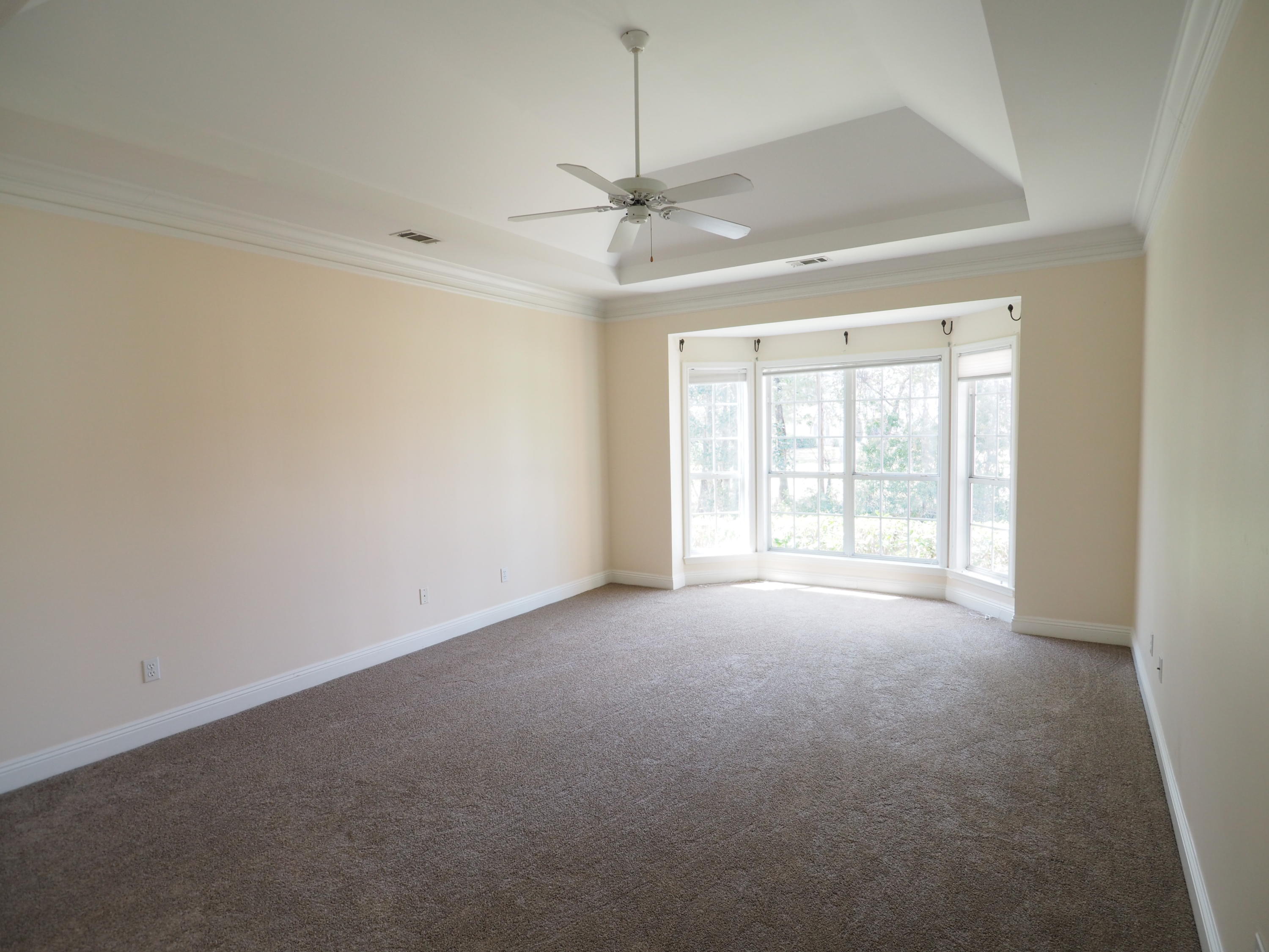 OAKMONT PLACE - Residential