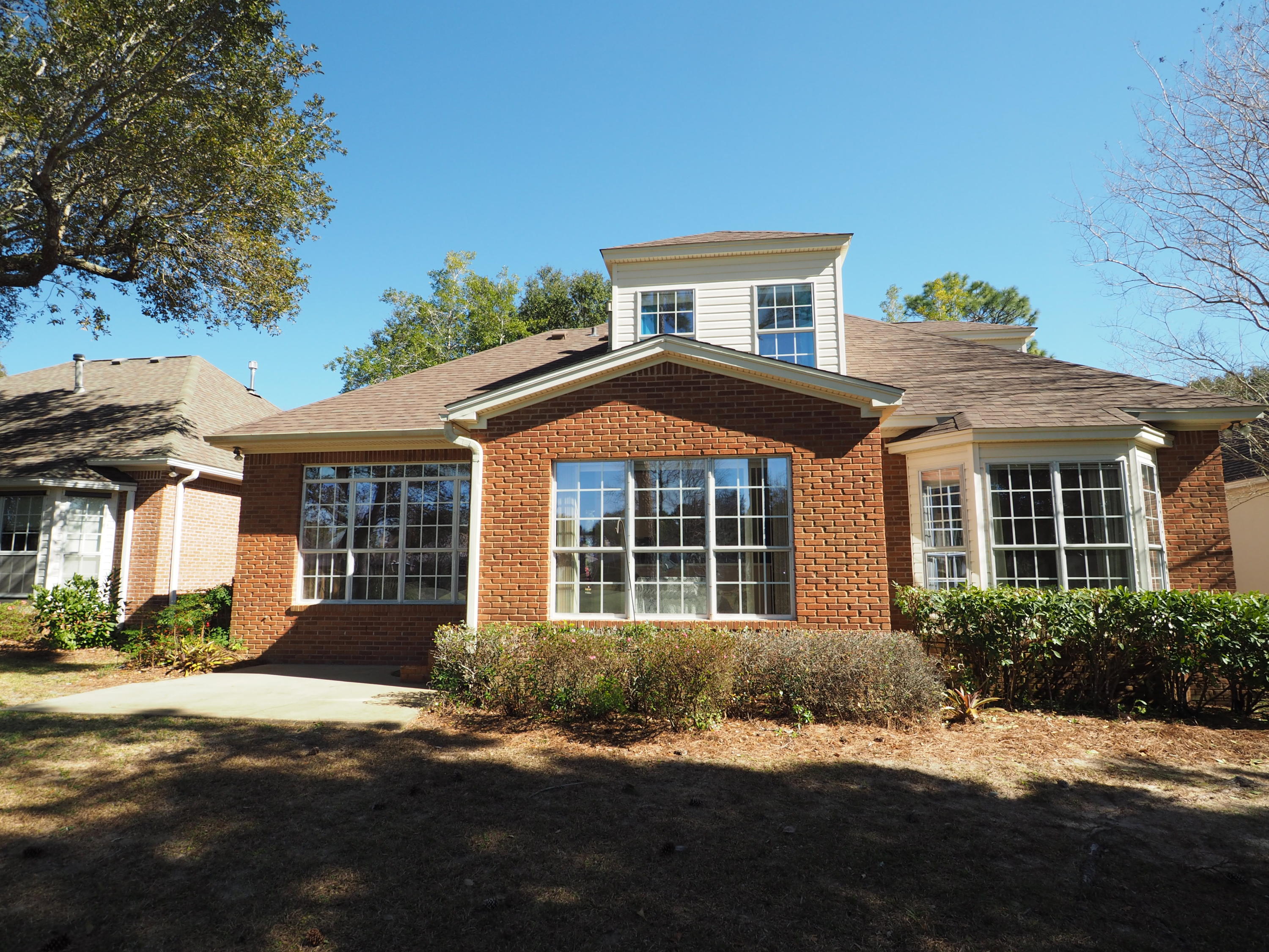 OAKMONT PLACE - Residential