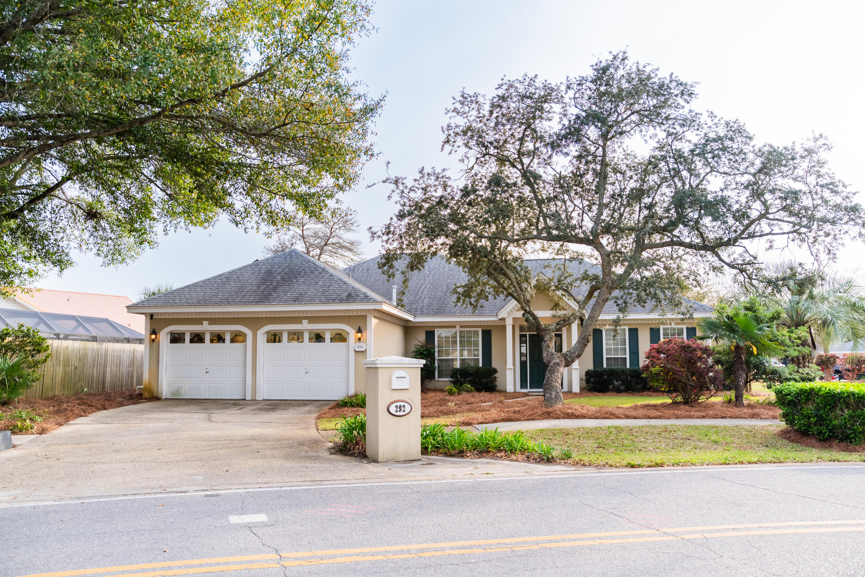 RIDGE WOOD MANOR - Residential