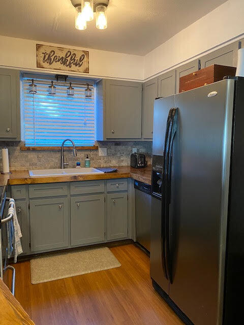 FOREST PINES 2ND ADDN - Residential