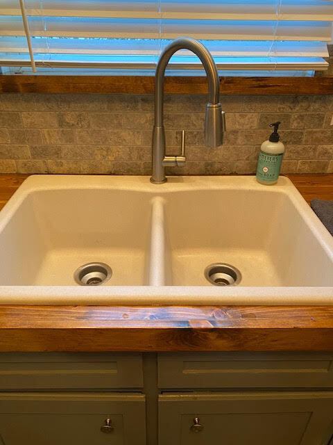 FOREST PINES 2ND ADDN - Residential