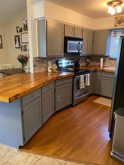 FOREST PINES 2ND ADDN - Residential