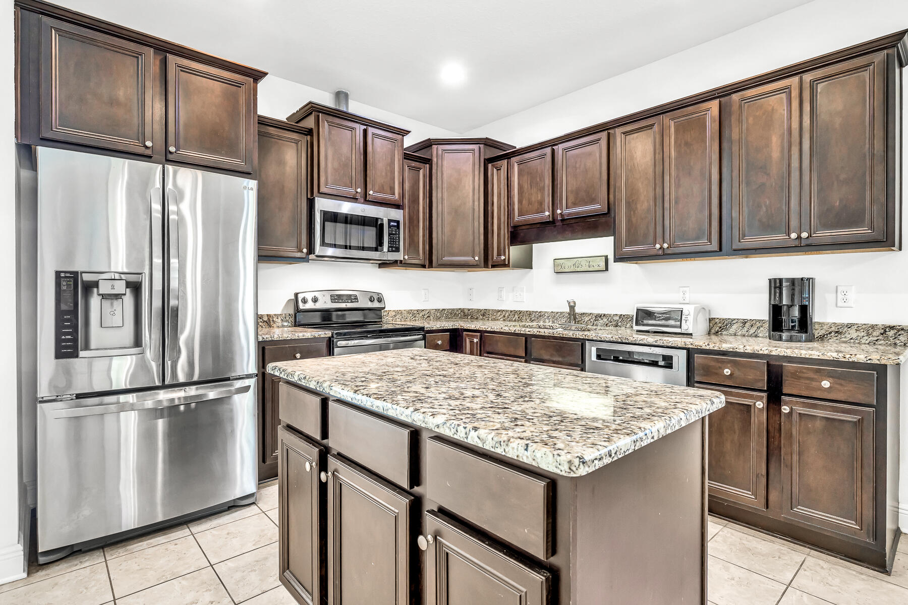 Santa Rosa Beach, Florida 32459, United States, 3 Bedrooms Bedrooms, ,2 BathroomsBathrooms,Residential,Pending,51666