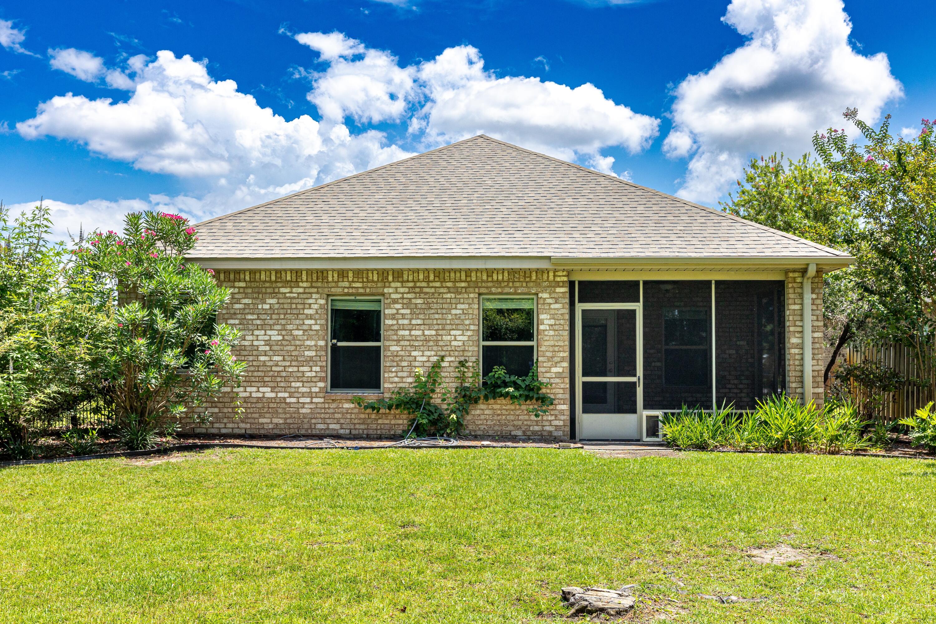Santa Rosa Beach, Florida 32459, United States, 3 Bedrooms Bedrooms, ,2 BathroomsBathrooms,Residential,Pending,51666