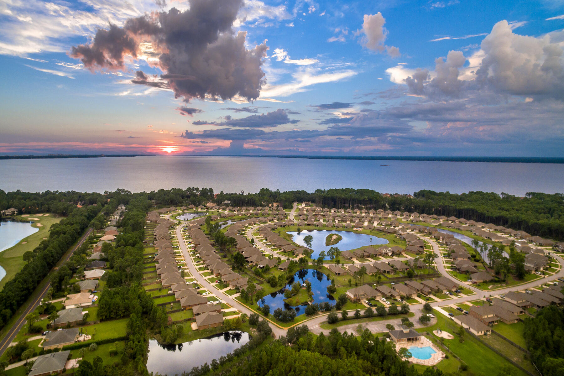 Santa Rosa Beach, Florida 32459, United States, 3 Bedrooms Bedrooms, ,2 BathroomsBathrooms,Residential,Pending,51666