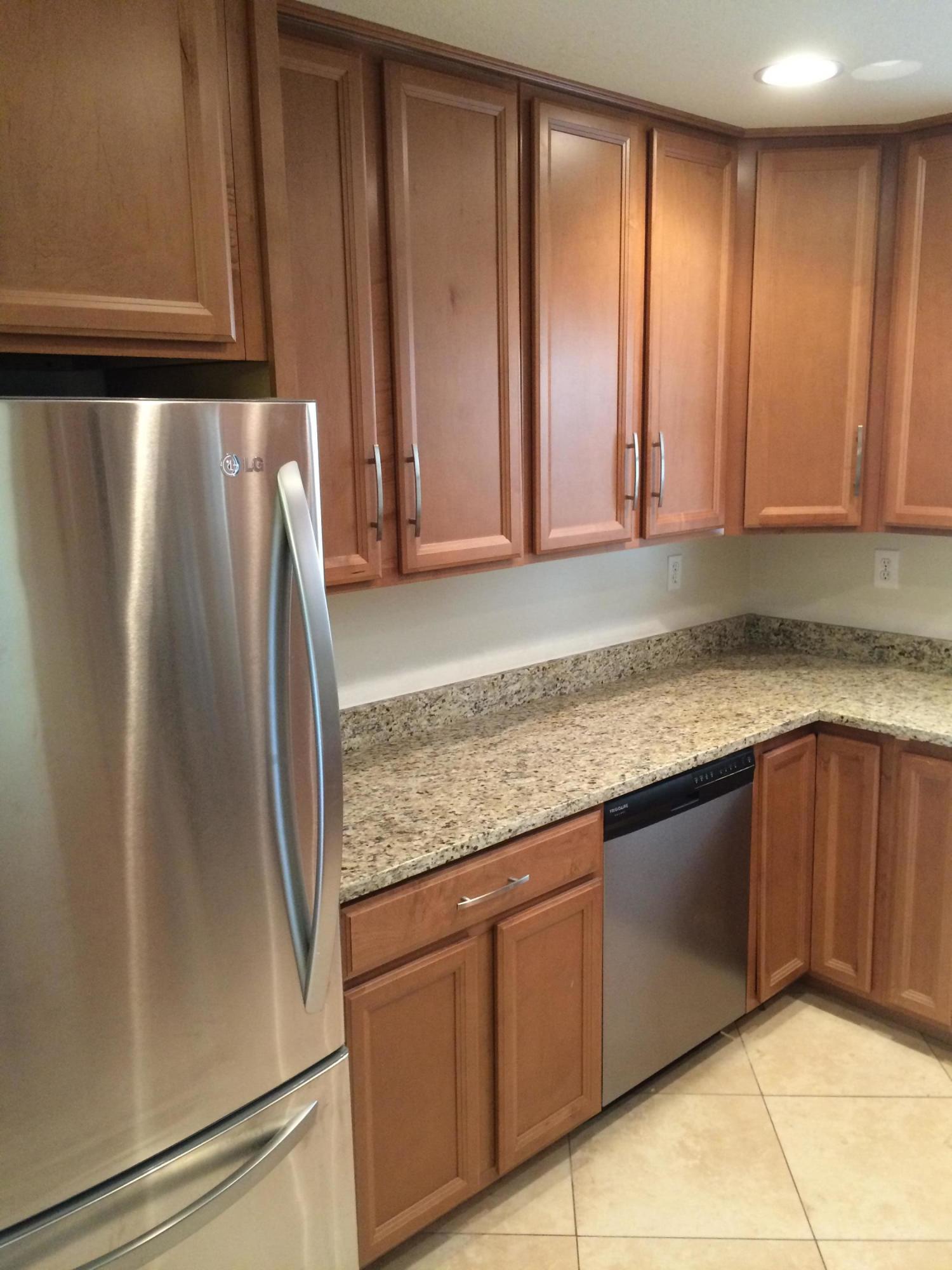 PELICAN PLACE T/H EAST - Residential