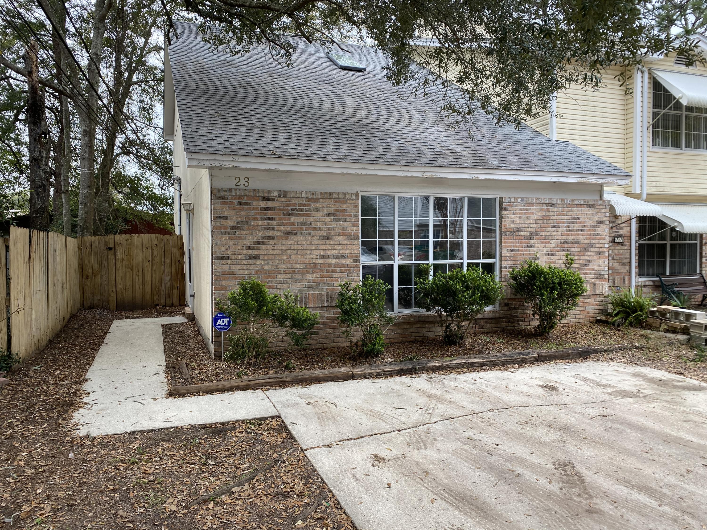 BELL-BROOK ESTATES 1ST ADDN - Residential