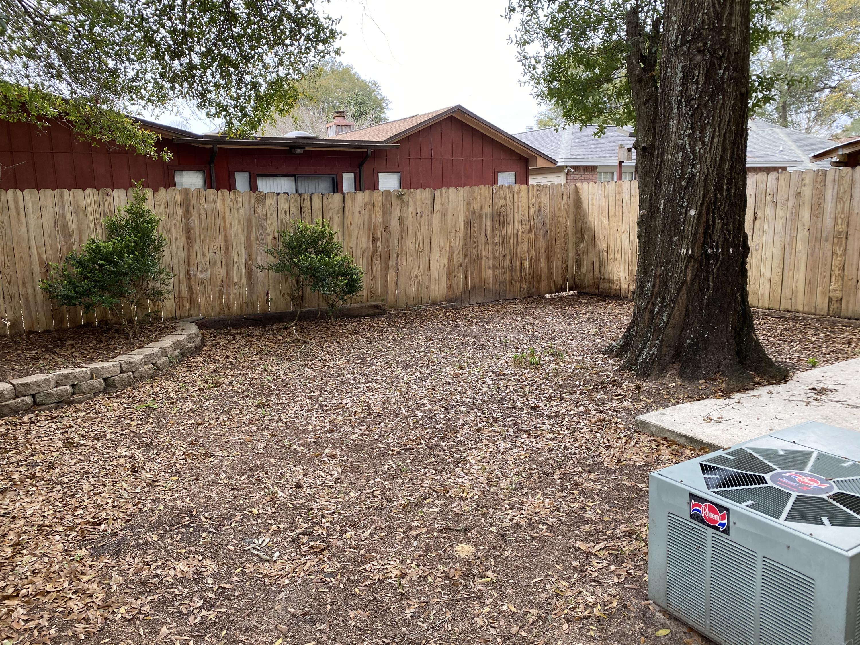 BELL-BROOK ESTATES 1ST ADDN - Residential