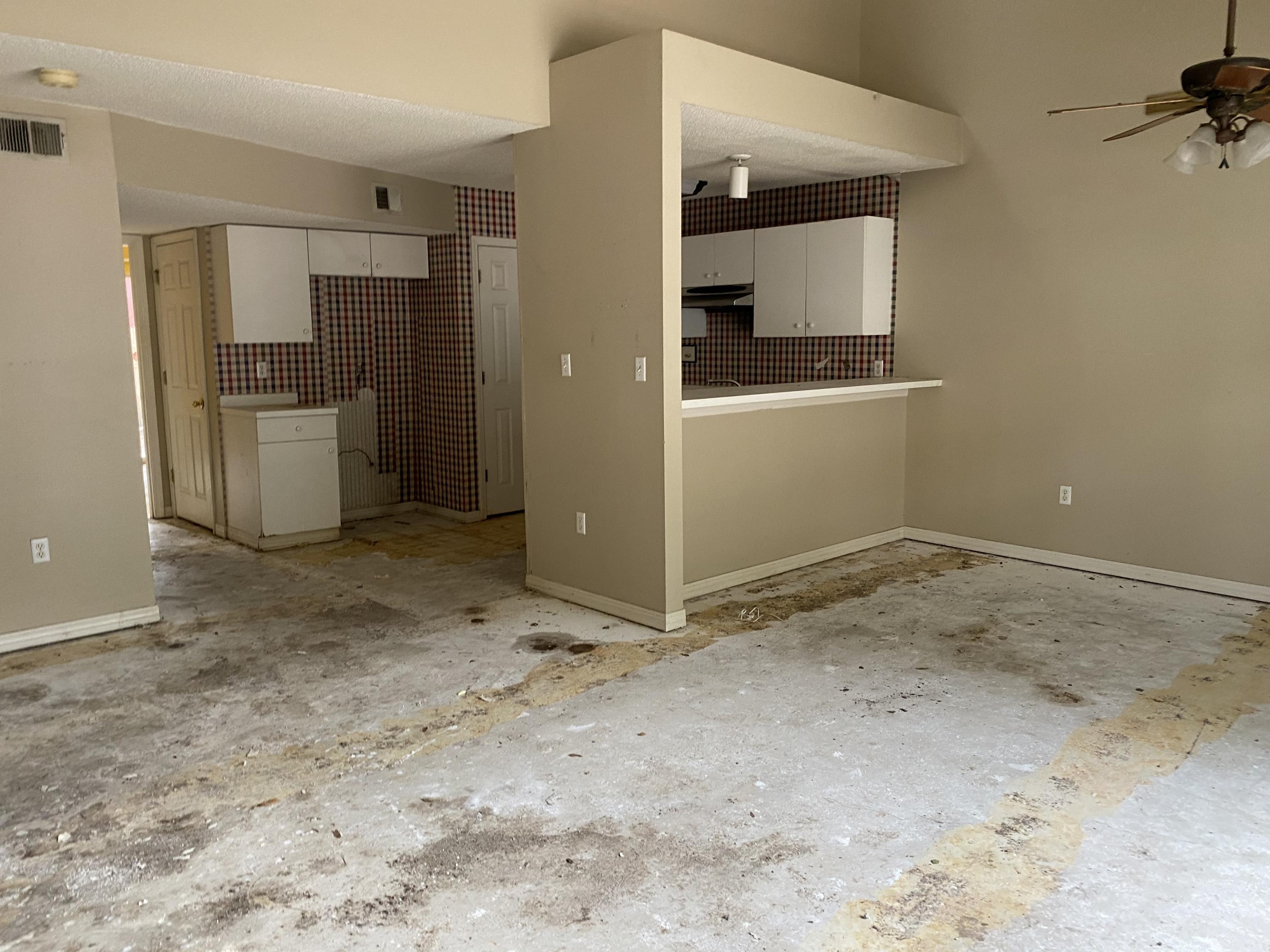 BELL-BROOK ESTATES 1ST ADDN - Residential