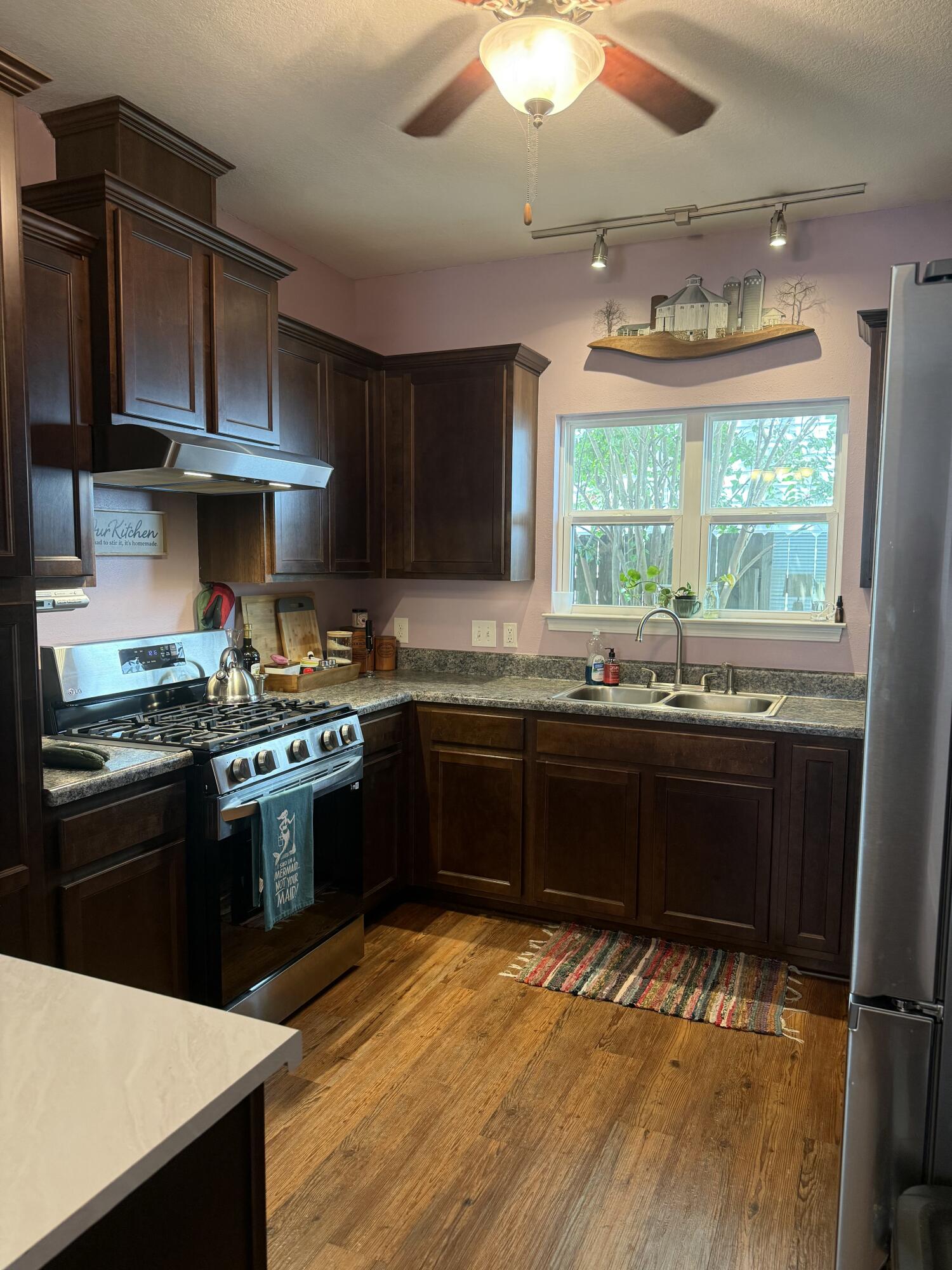 LAKEWOOD Cottages - Residential