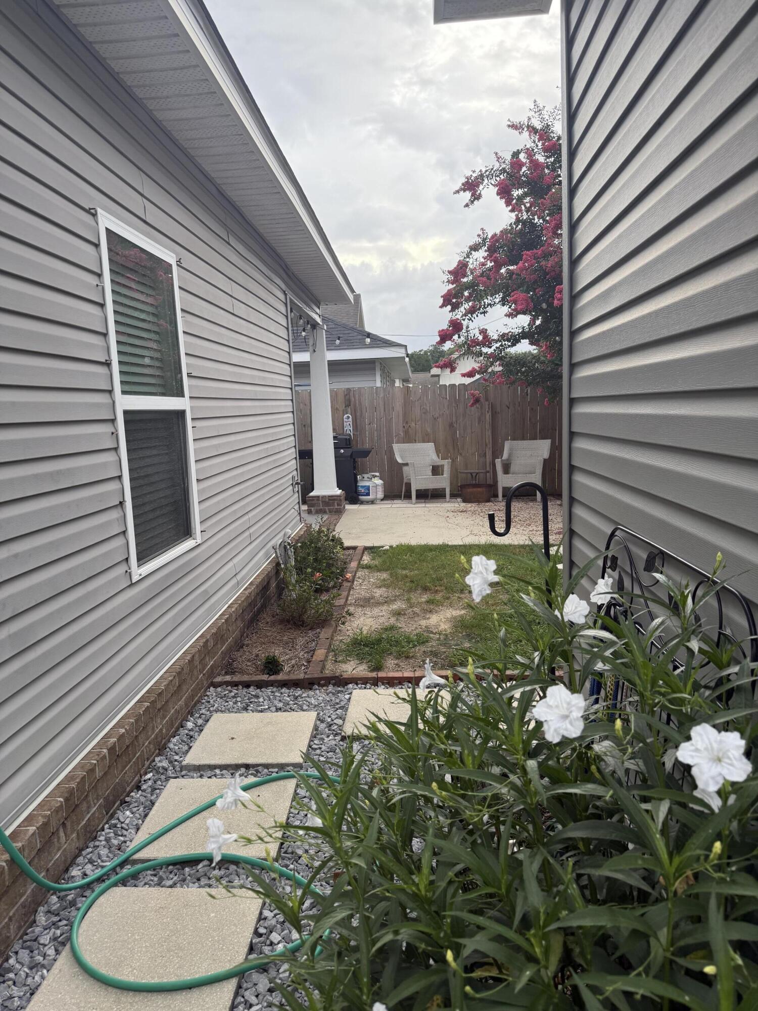 LAKEWOOD Cottages - Residential