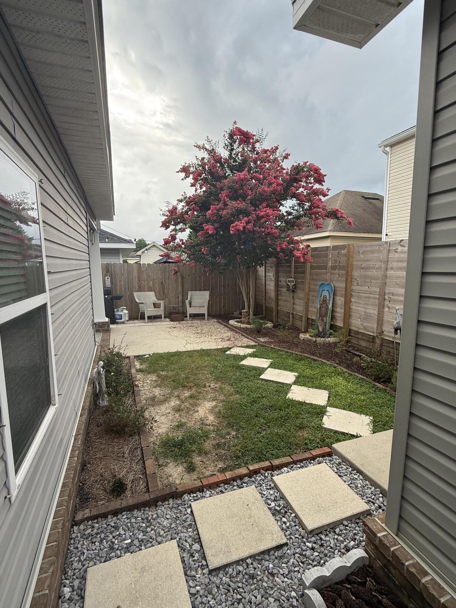 LAKEWOOD Cottages - Residential