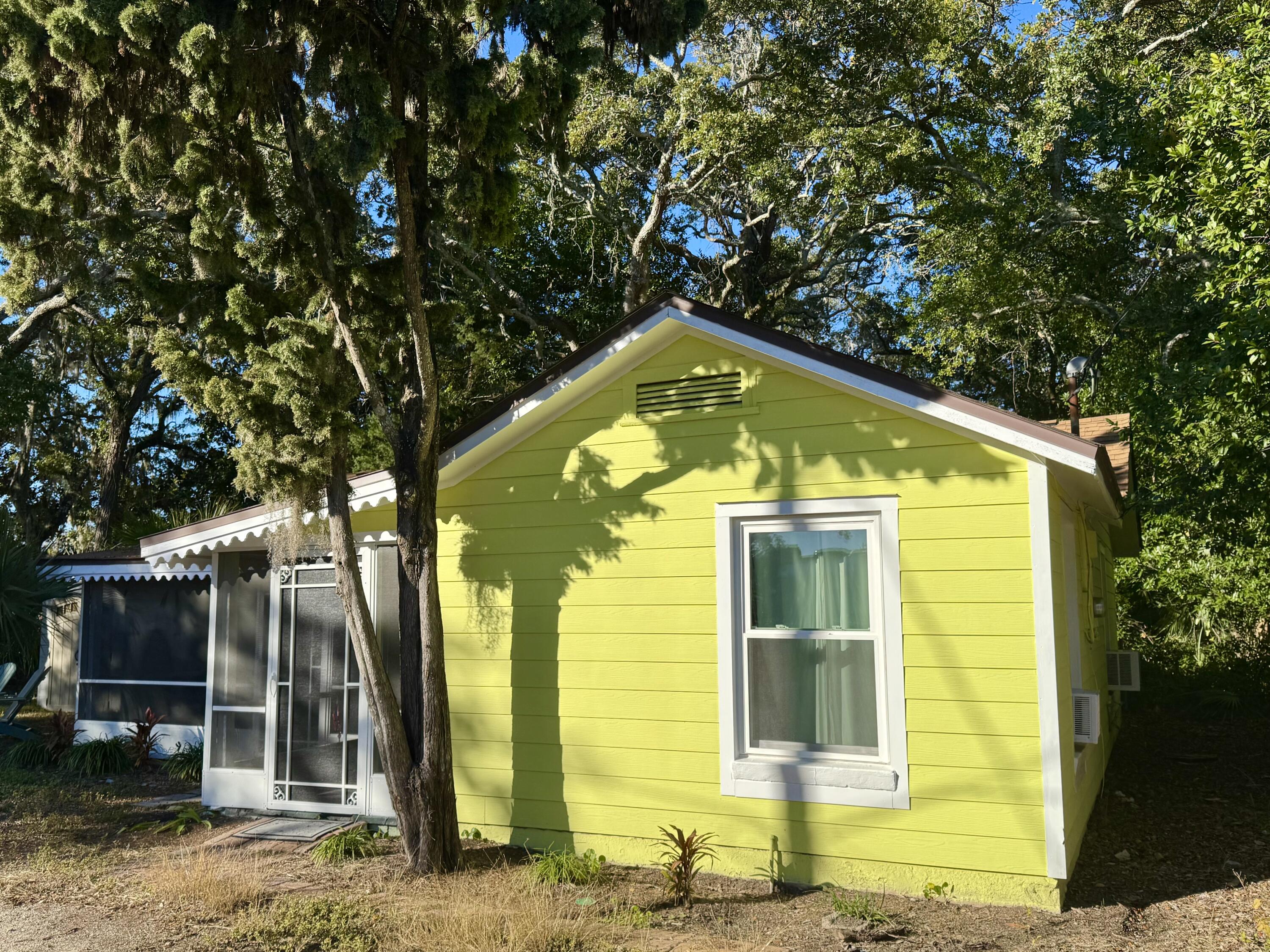 Greater Camp Walton / Downtown FWB - Residential Lease