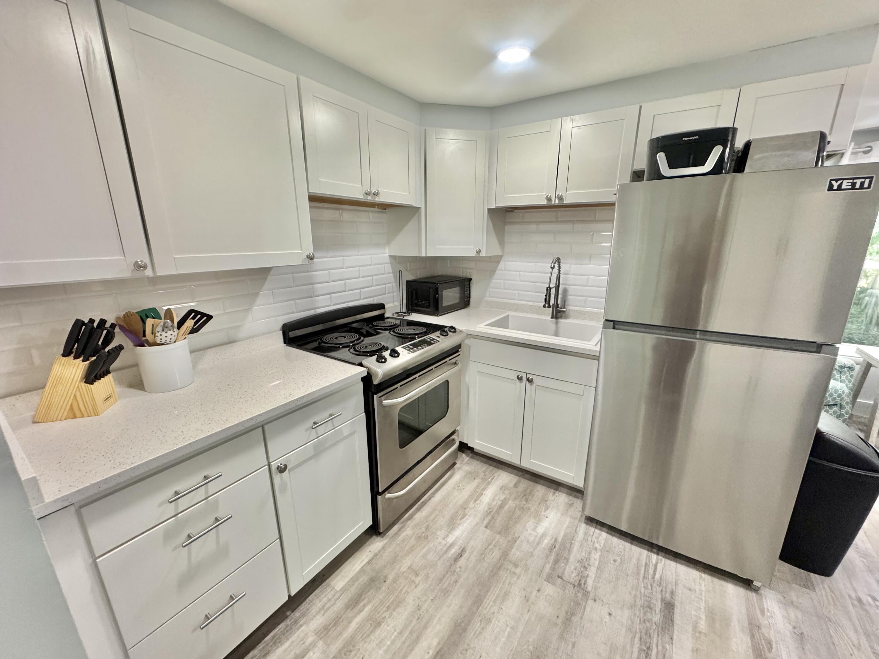 Greater Camp Walton / Downtown FWB - Residential Lease