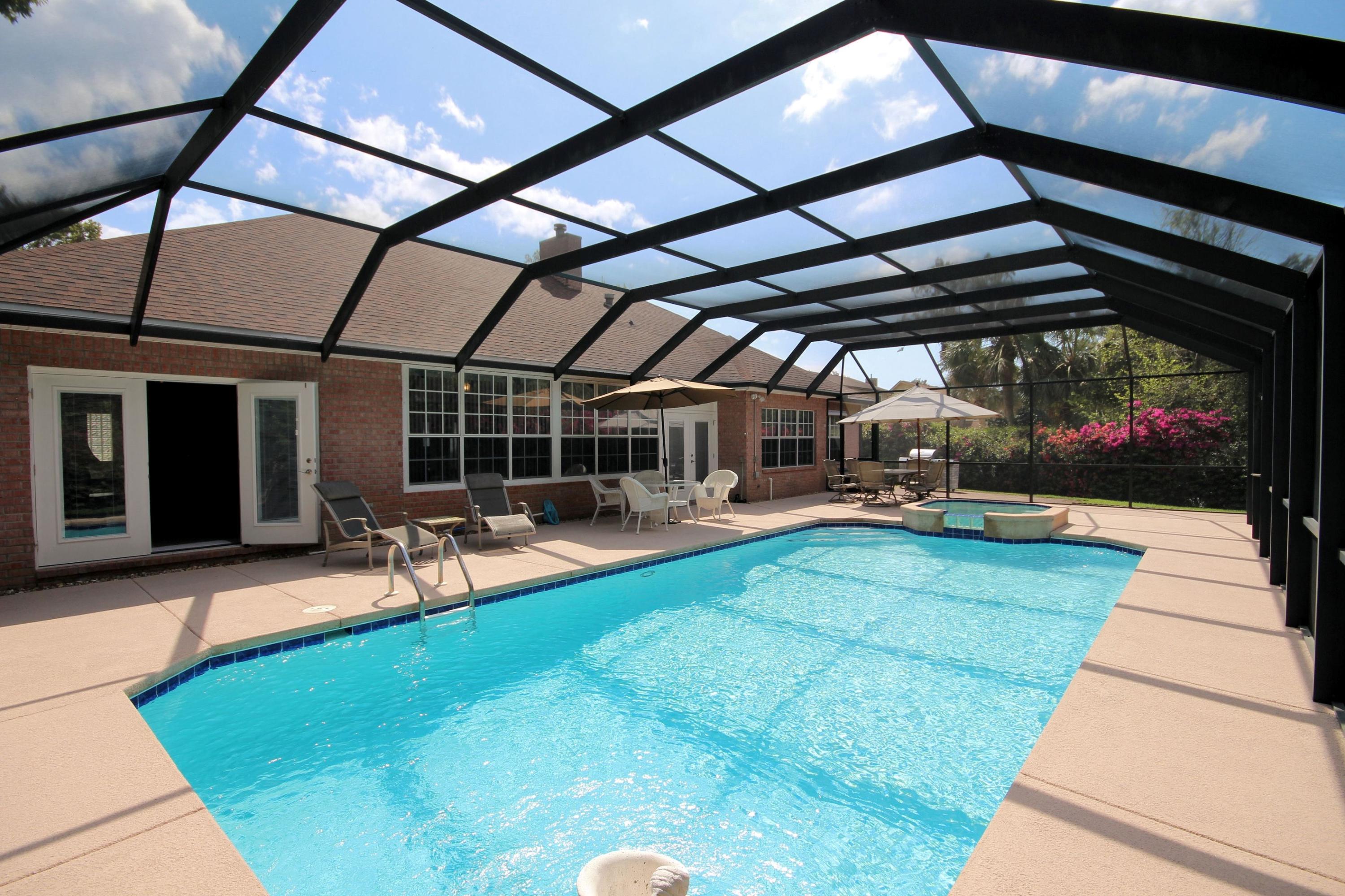 ST ANDREWS EAST BLUEWATER BAY - Residential