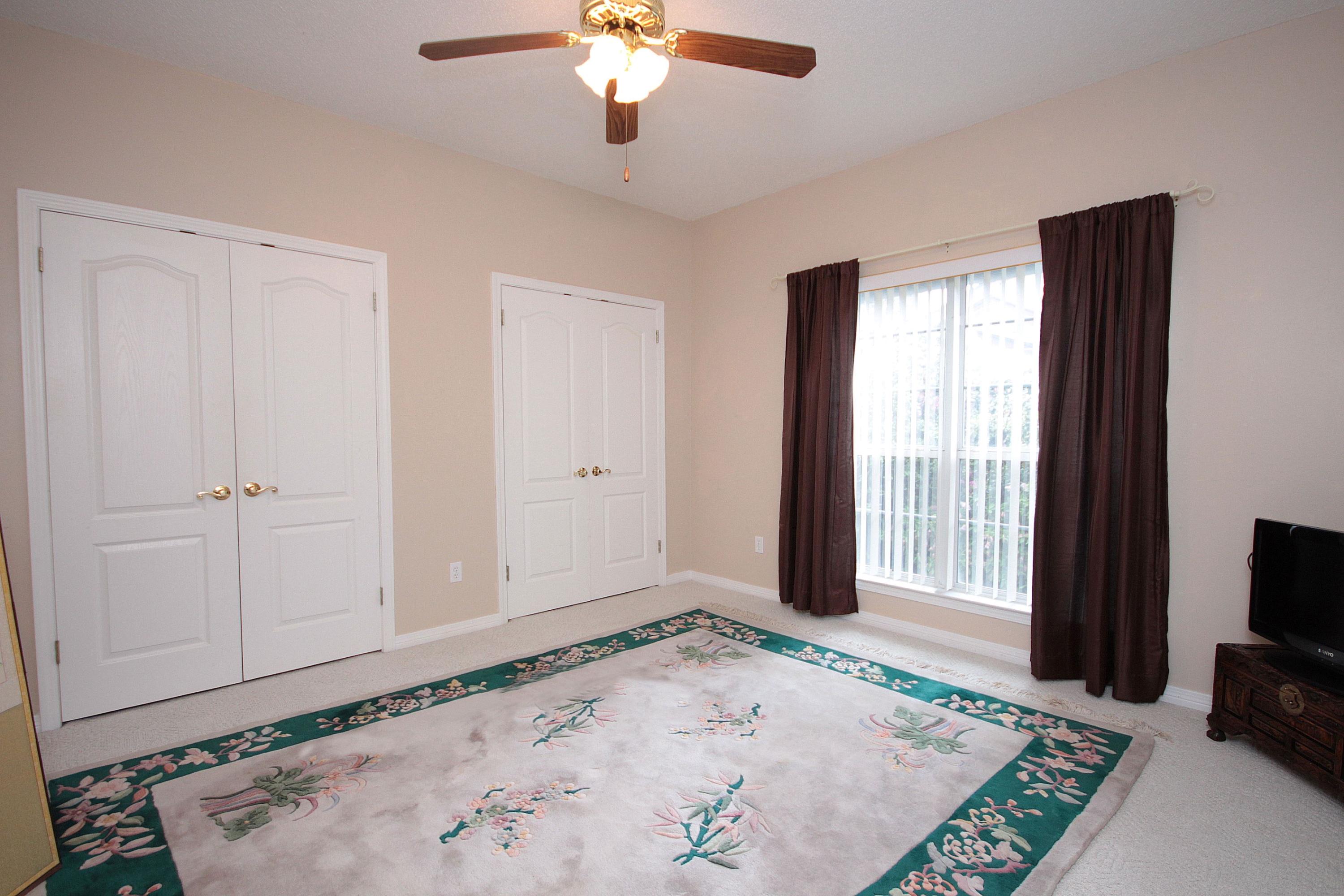 ST ANDREWS EAST BLUEWATER BAY - Residential