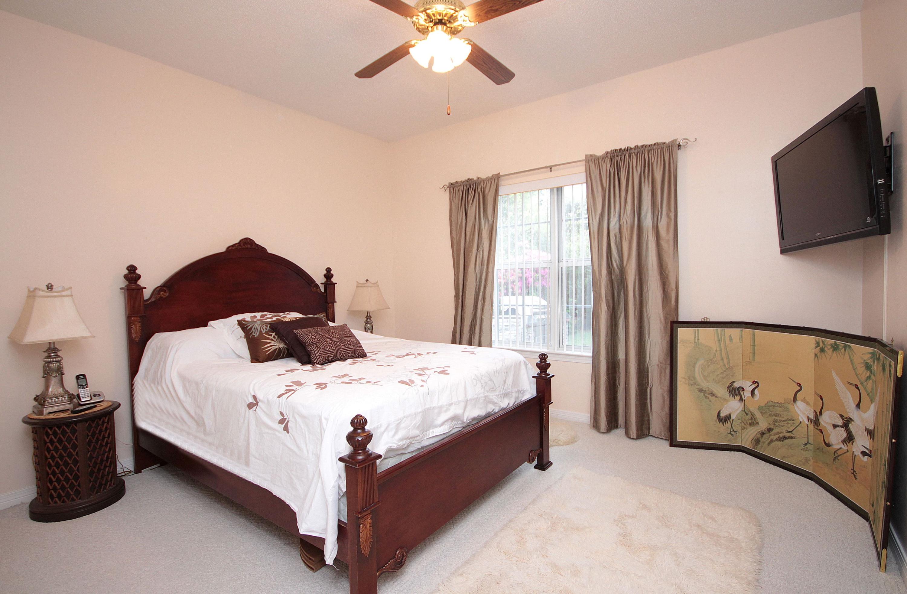 ST ANDREWS EAST BLUEWATER BAY - Residential