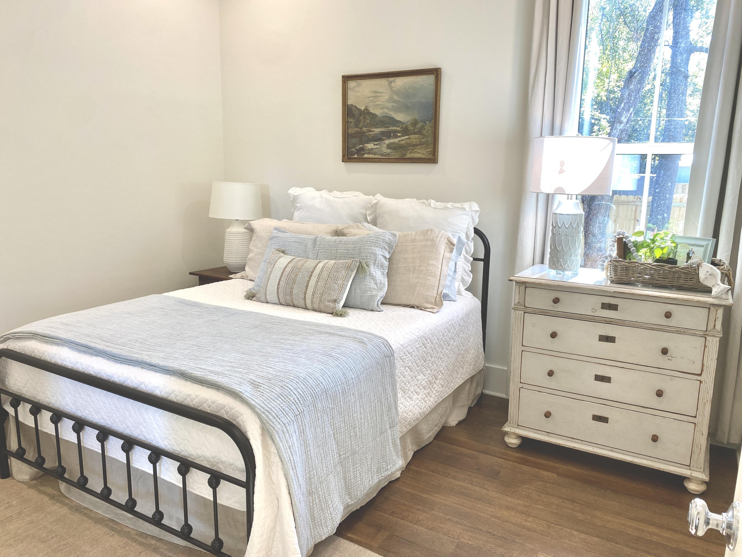 DAUGHETTES AMENDED - Residential