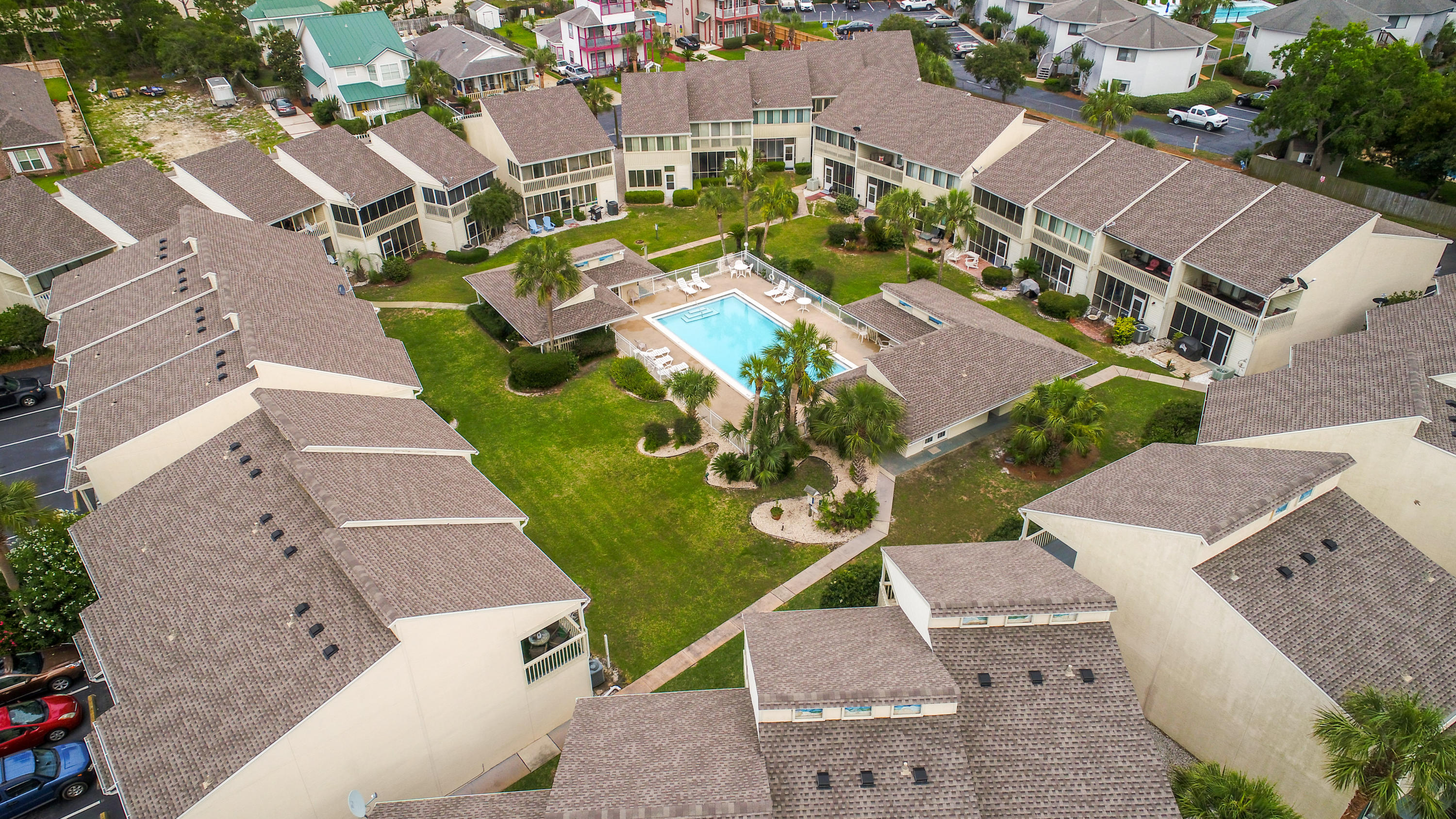 MISTY COVE T/H PH 1 - Residential