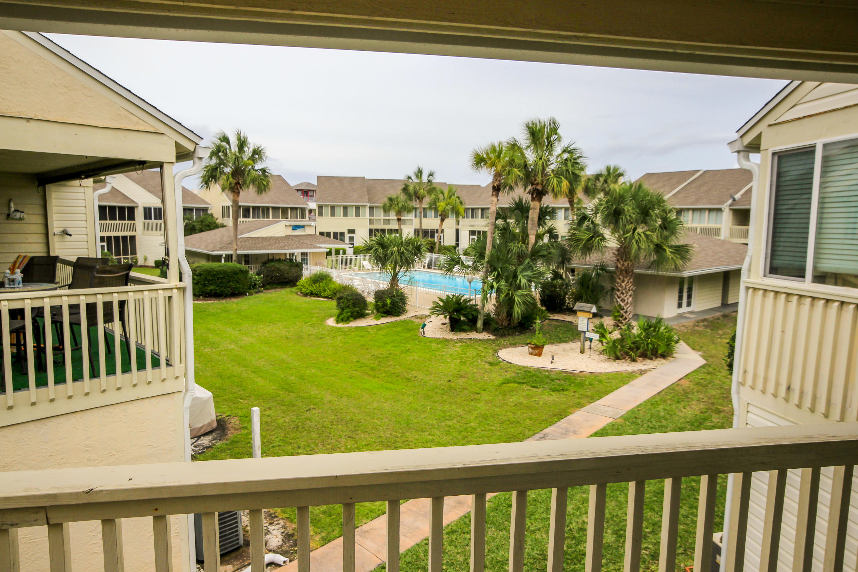 MISTY COVE T/H PH 1 - Residential