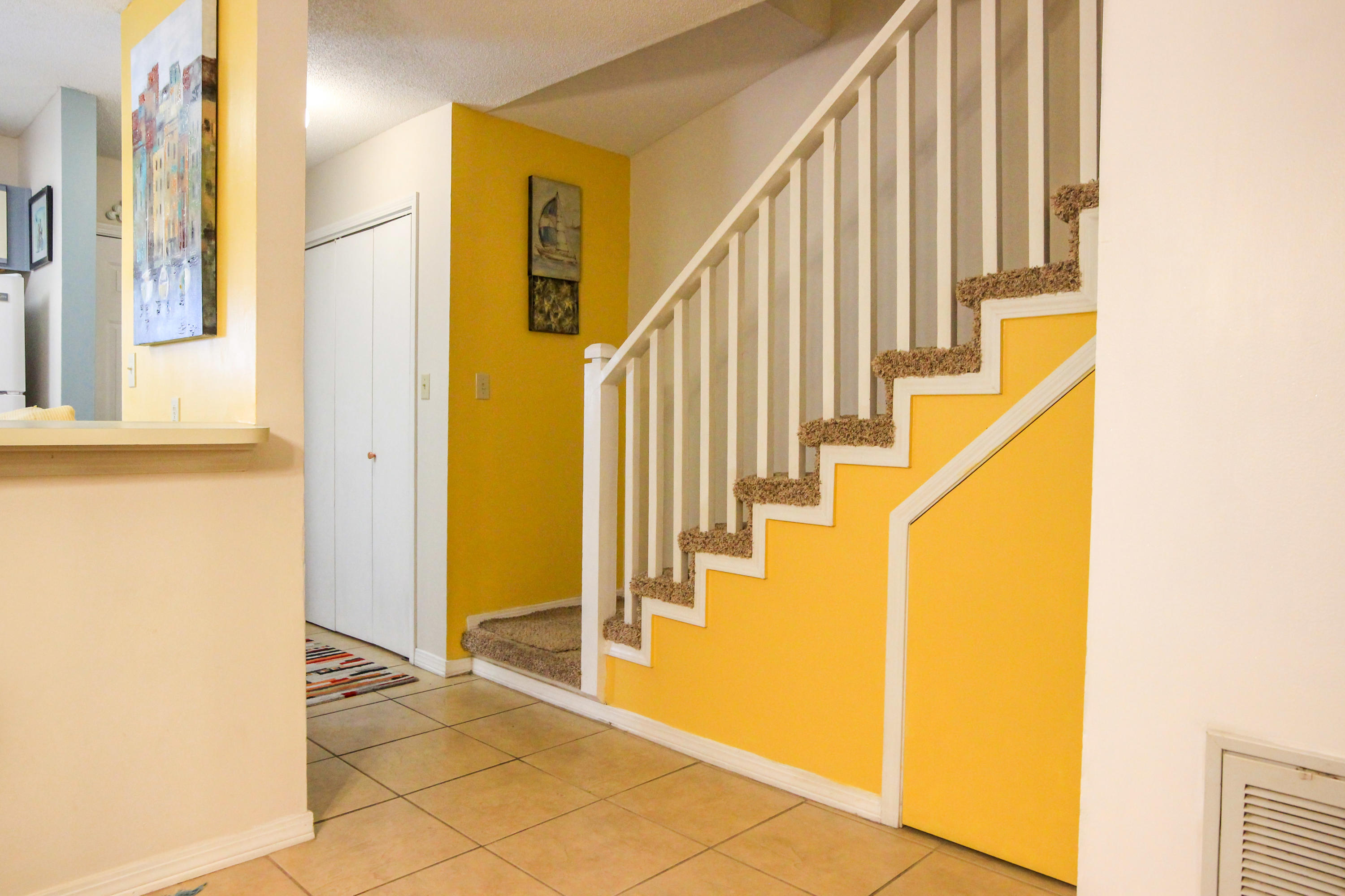 MISTY COVE T/H PH 1 - Residential