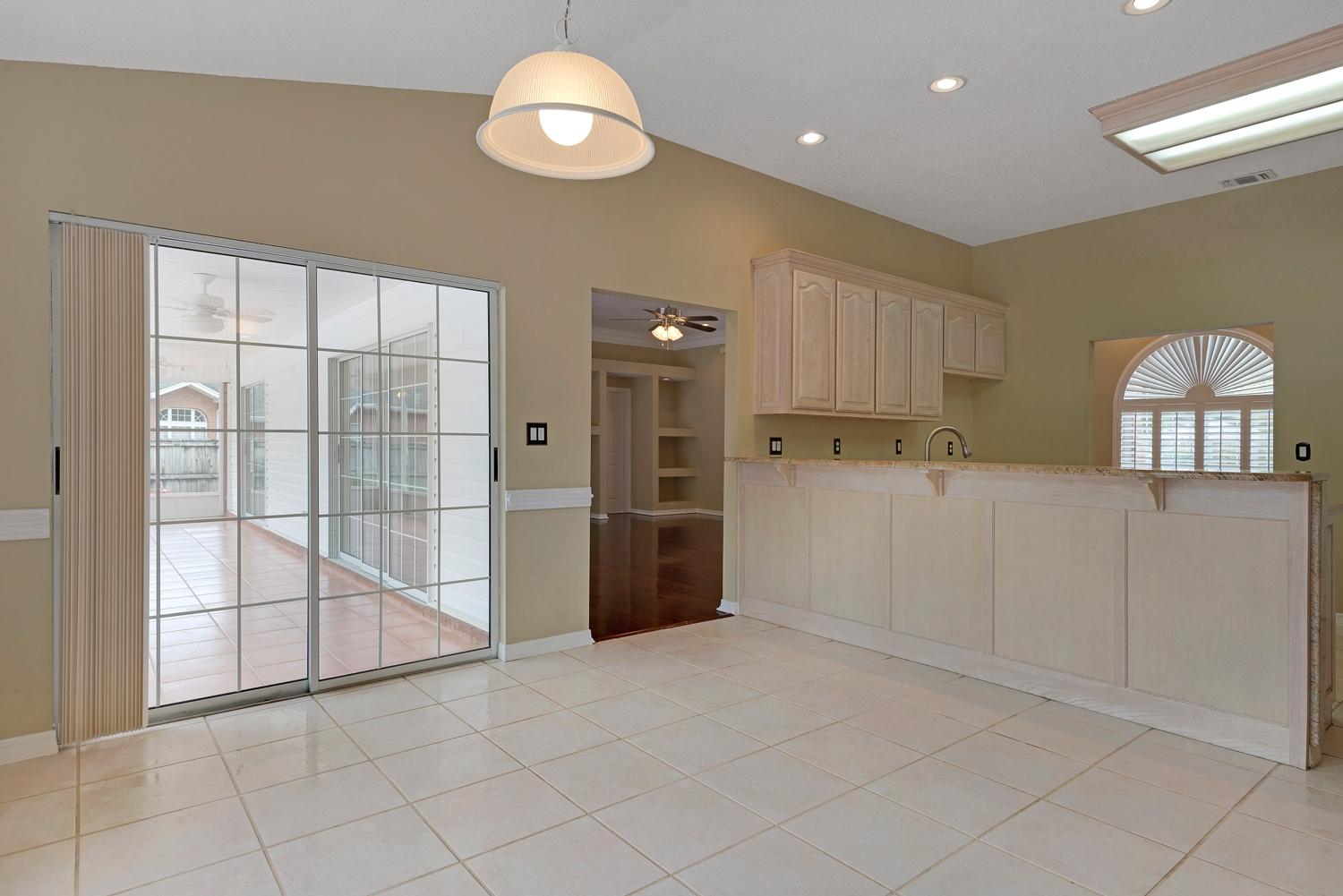 ROCKY BAYOU ESTATES 01 - Residential