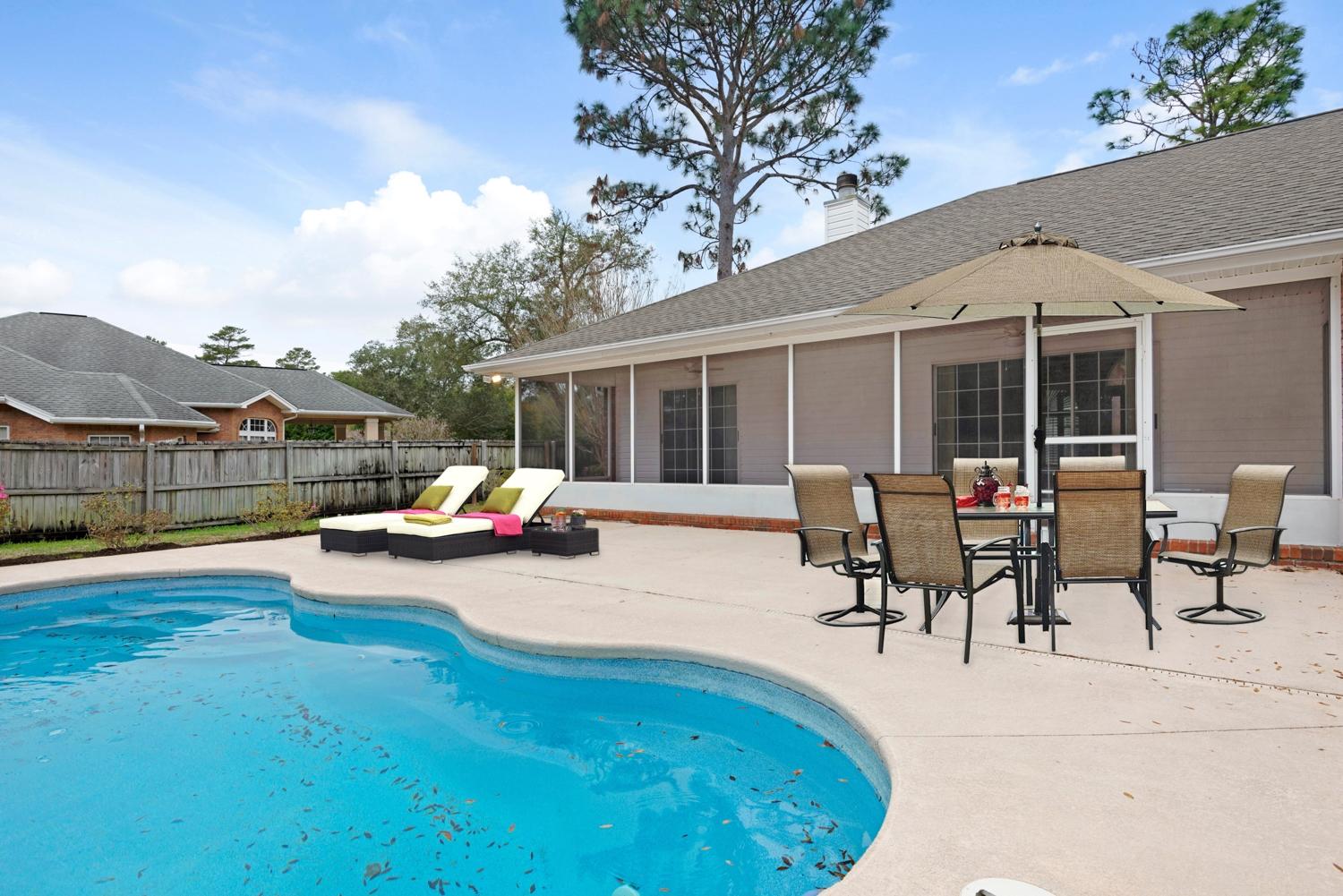 ROCKY BAYOU ESTATES 01 - Residential