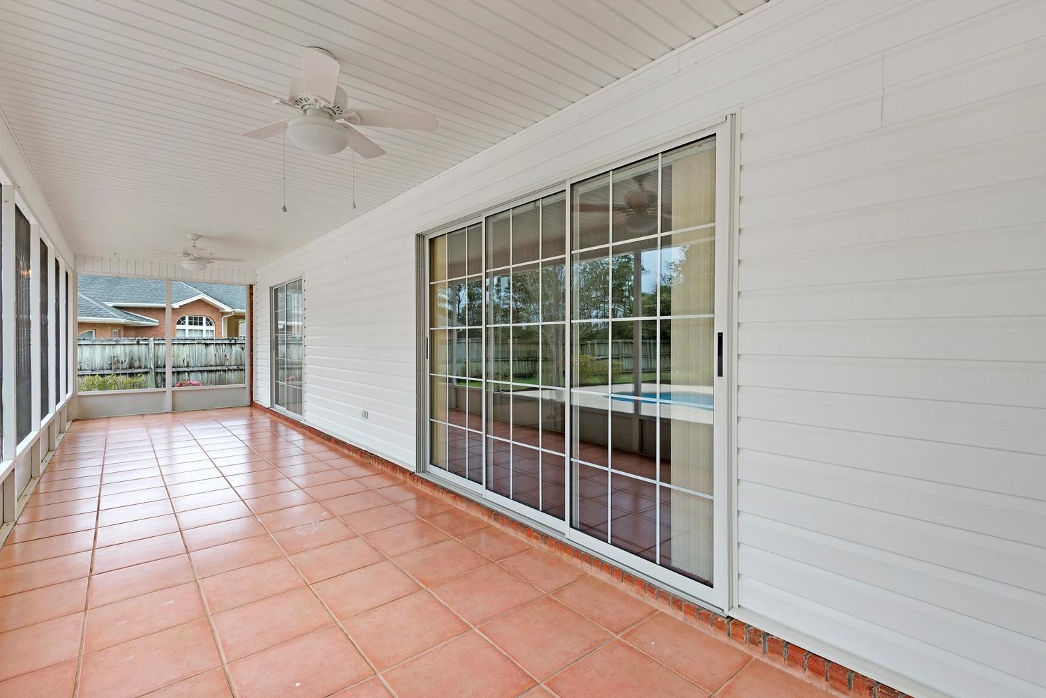 ROCKY BAYOU ESTATES 01 - Residential