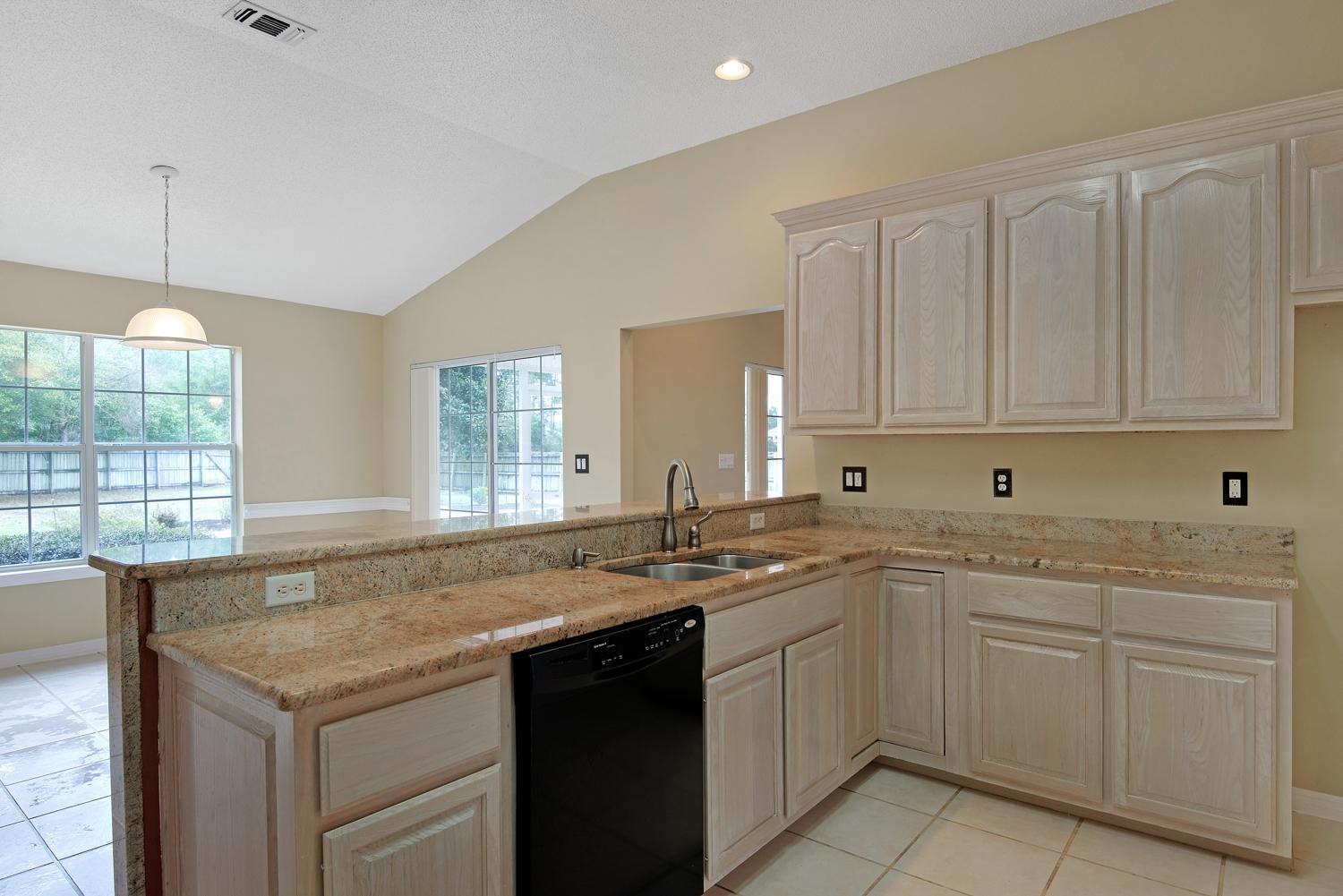 ROCKY BAYOU ESTATES 01 - Residential