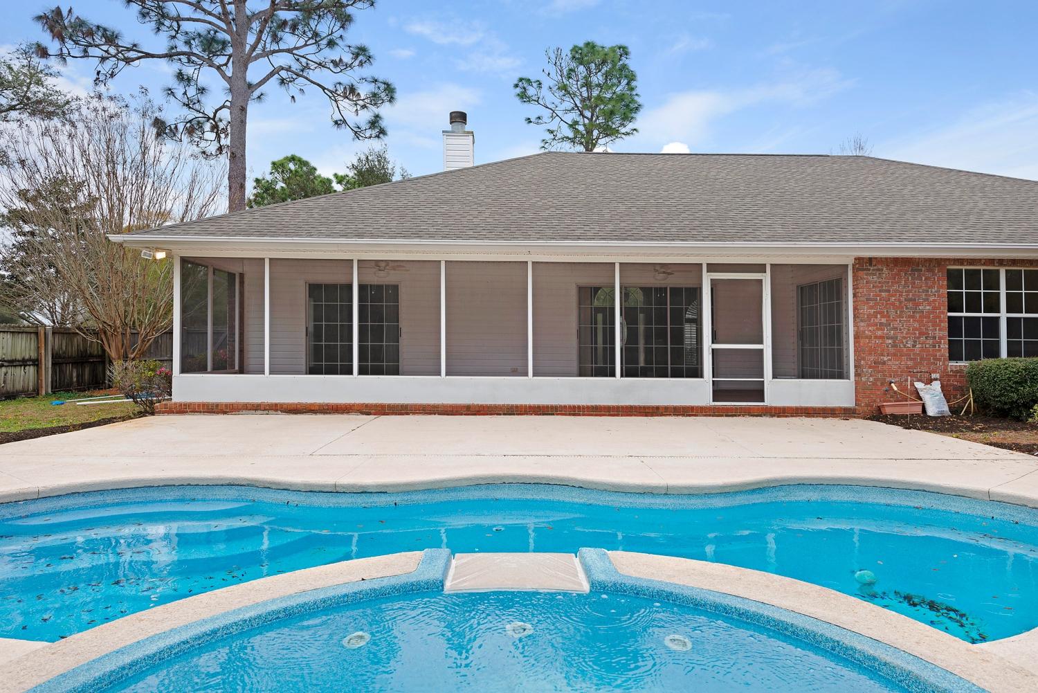 ROCKY BAYOU ESTATES 01 - Residential