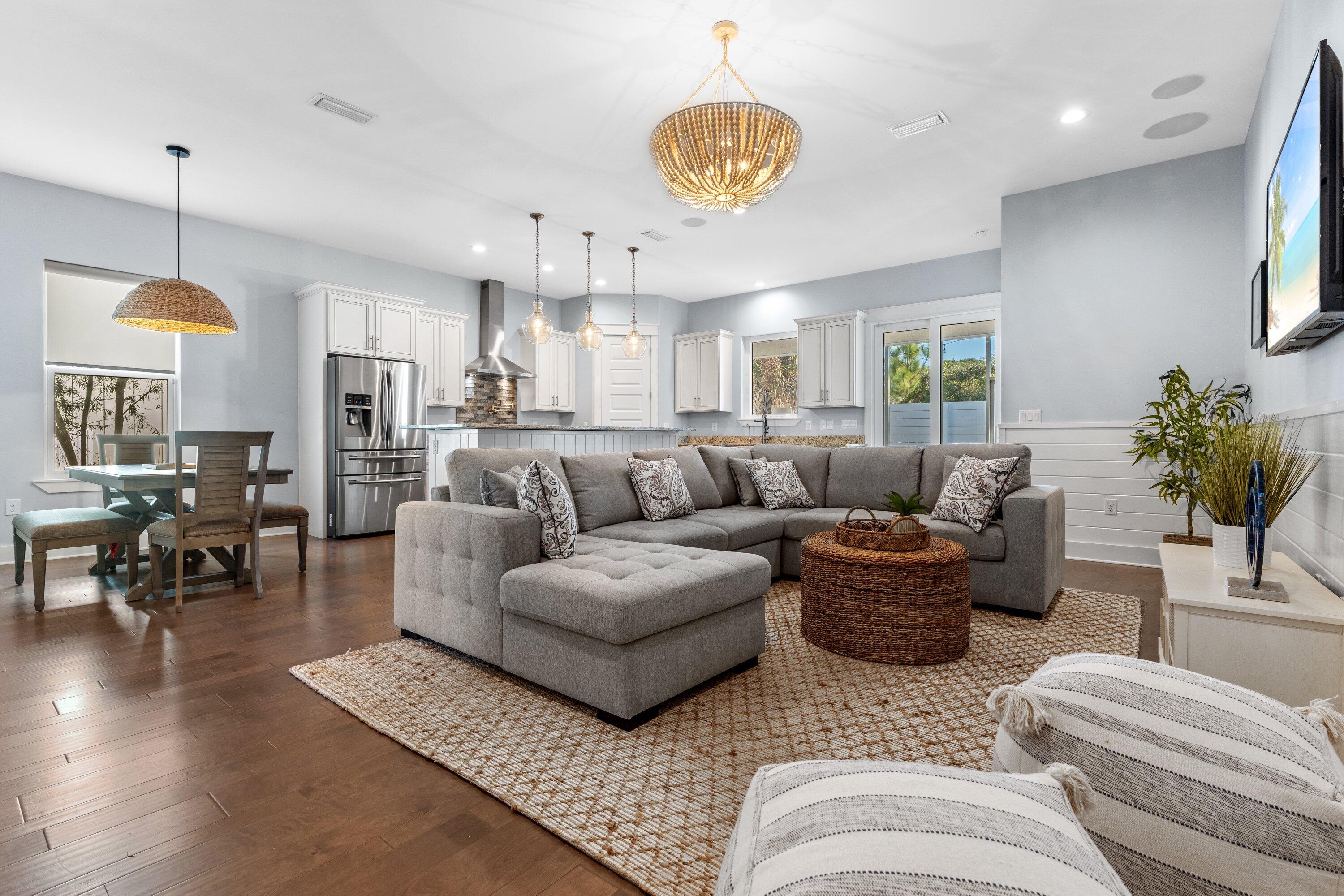 FRANGISTA BEACH 3RD ADDN - Residential