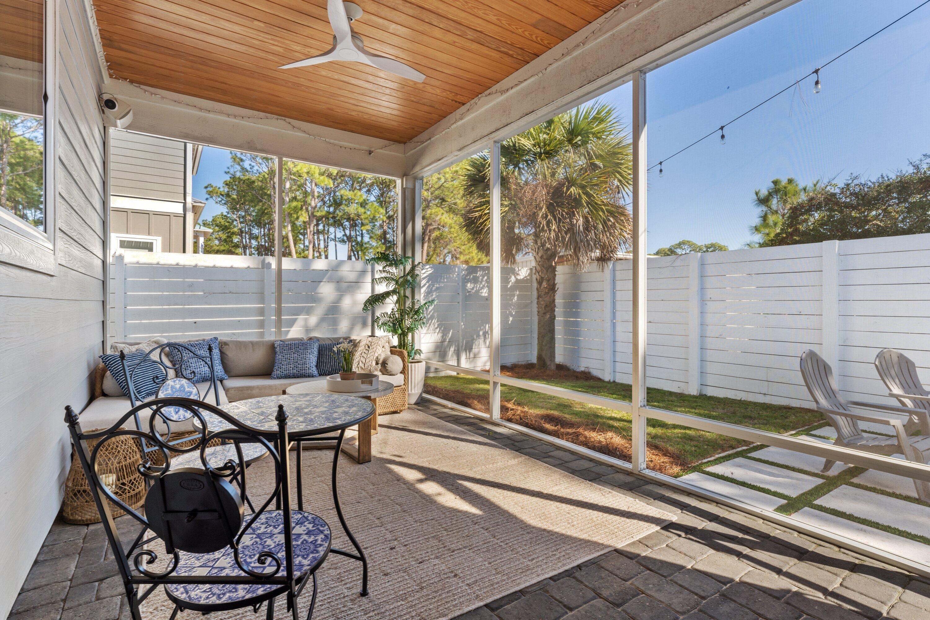 FRANGISTA BEACH 3RD ADDN - Residential