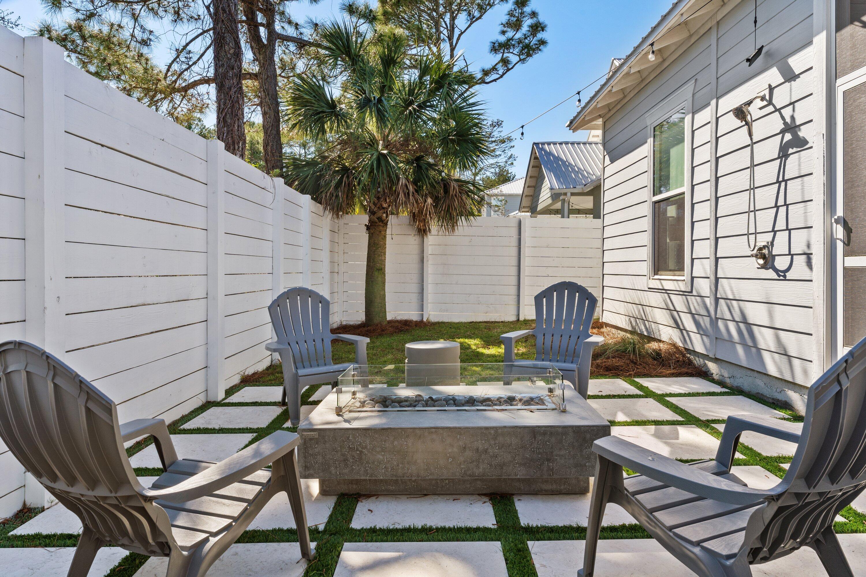 FRANGISTA BEACH 3RD ADDN - Residential